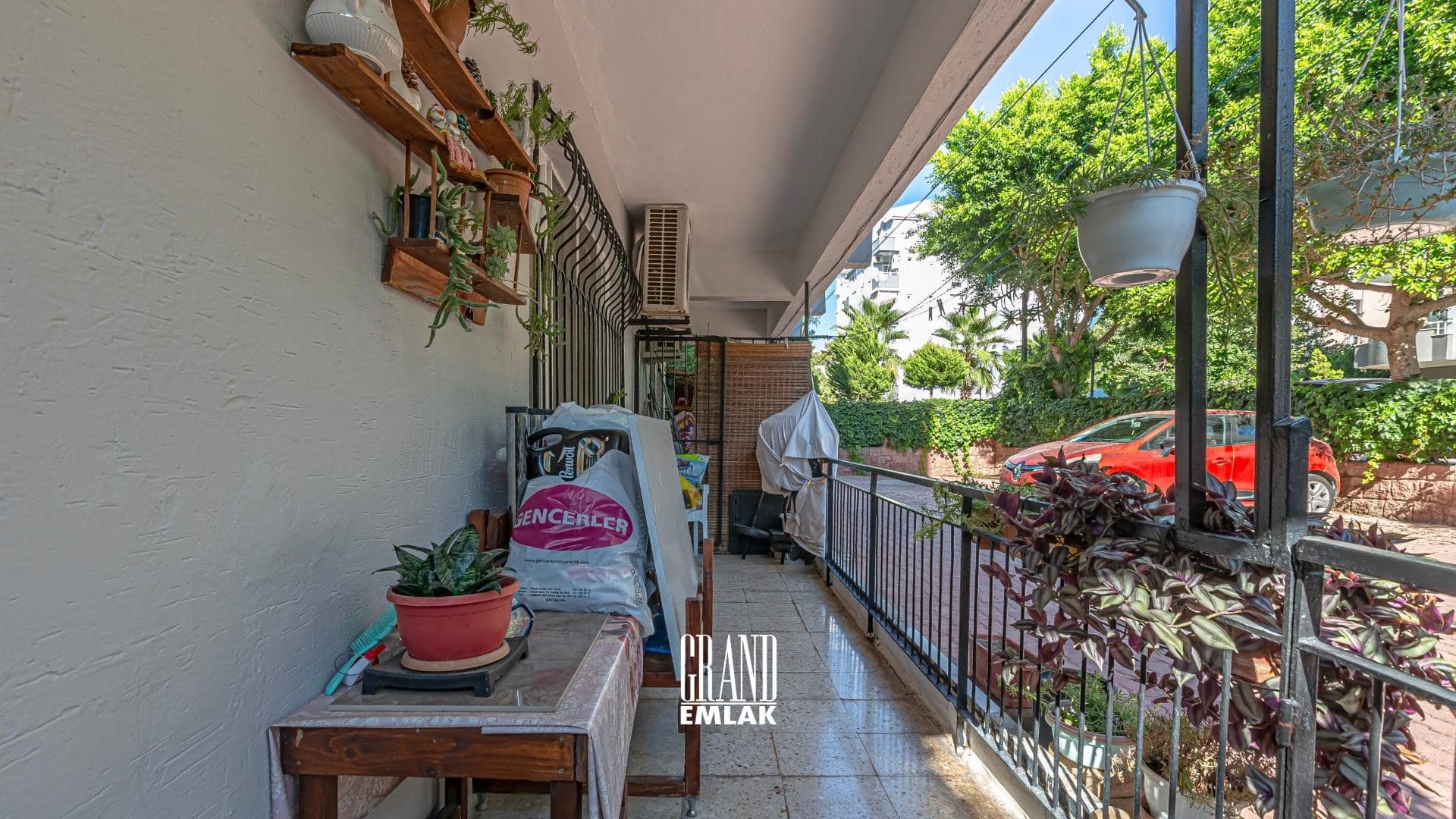 Yeşilbahçe’de Bahçe Katı 2+1 Satılık Daire (27)