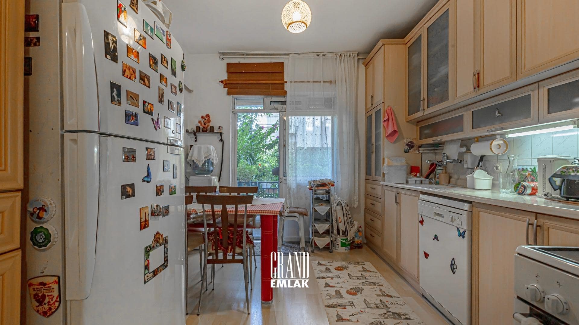 Yeşilbahçe’de Bahçe Katı 2+1 Satılık Daire (3)