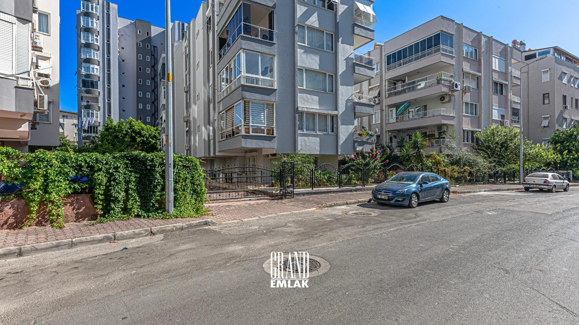 Yeşilbahçe’de Bahçe Katı 2+1 Satılık Daire (37)