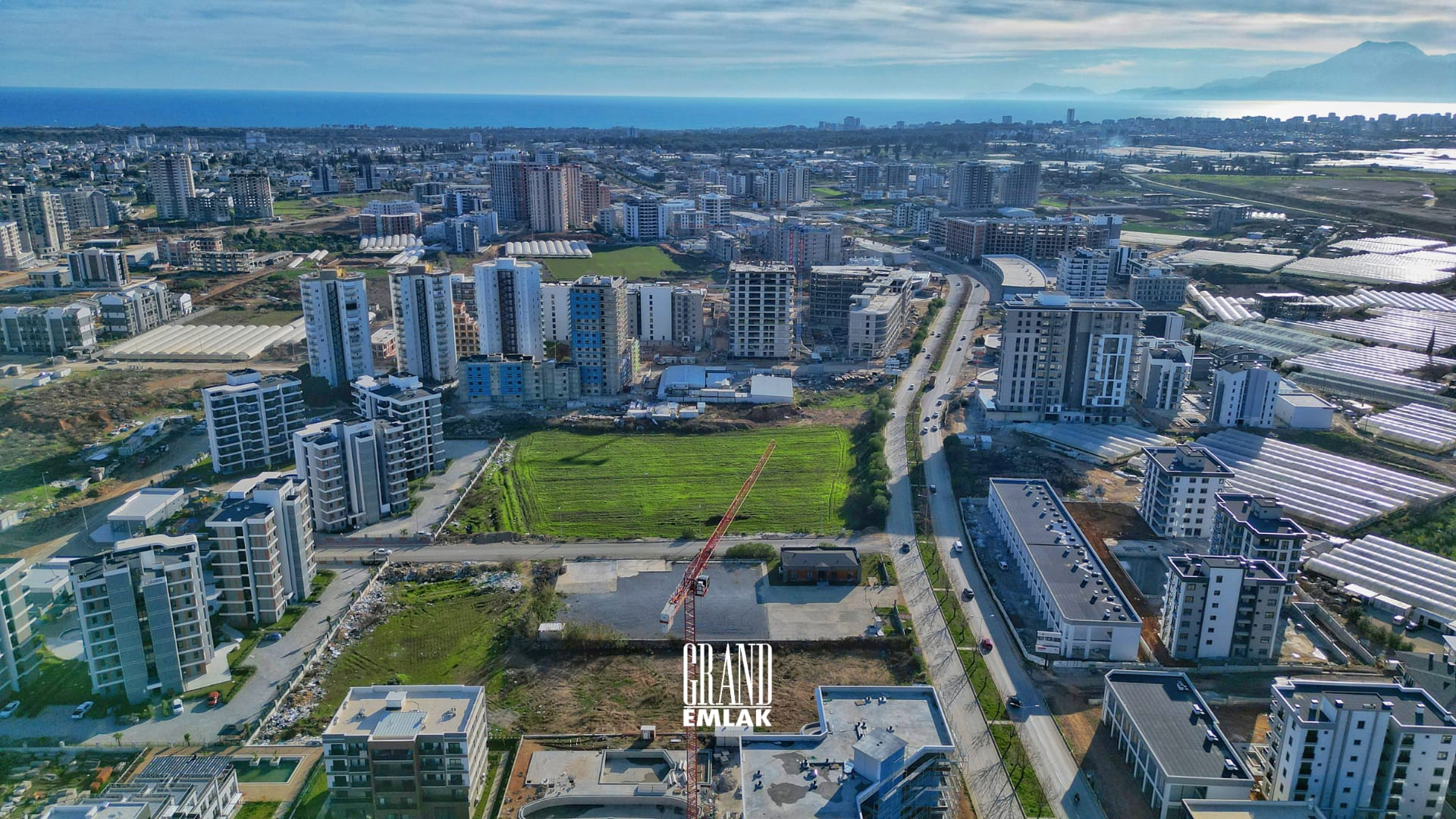 SATILIK 3.900 m² KONUT ve TİCARİ İMARLI ARSA ALTINTAŞ AKSU ANTALYA yevi (8)