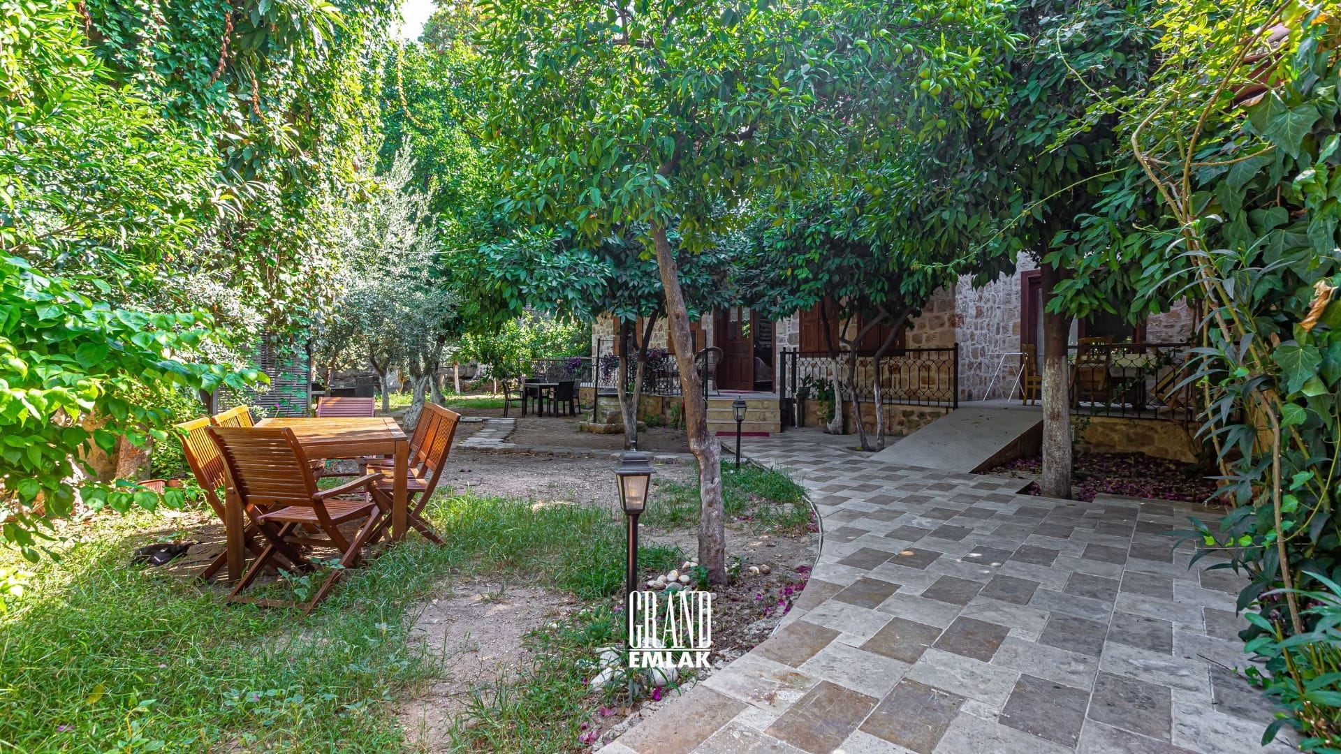 kaleiçinde satılık butik otel (20)