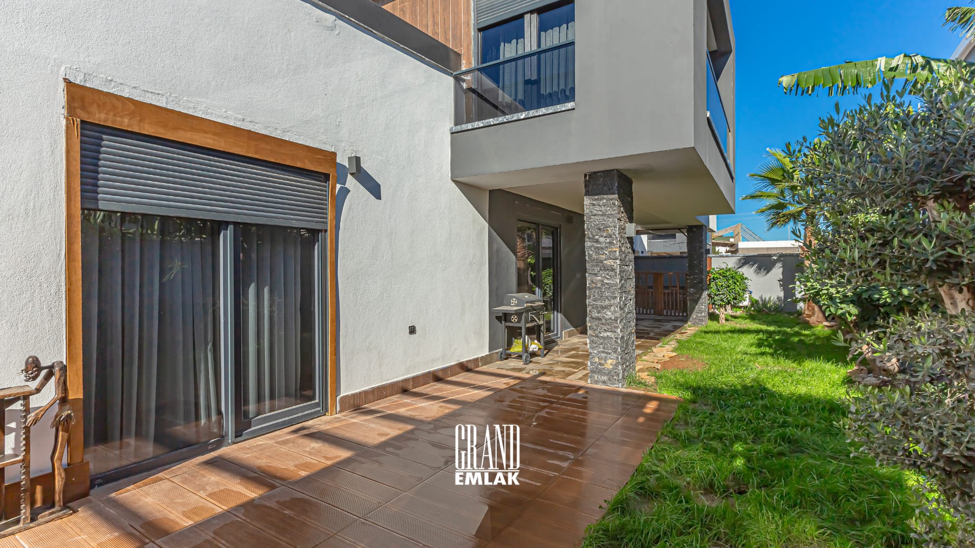 ERMENEK’TE 280 m2 SATILIK 4+1 VİLLA logolu (13)