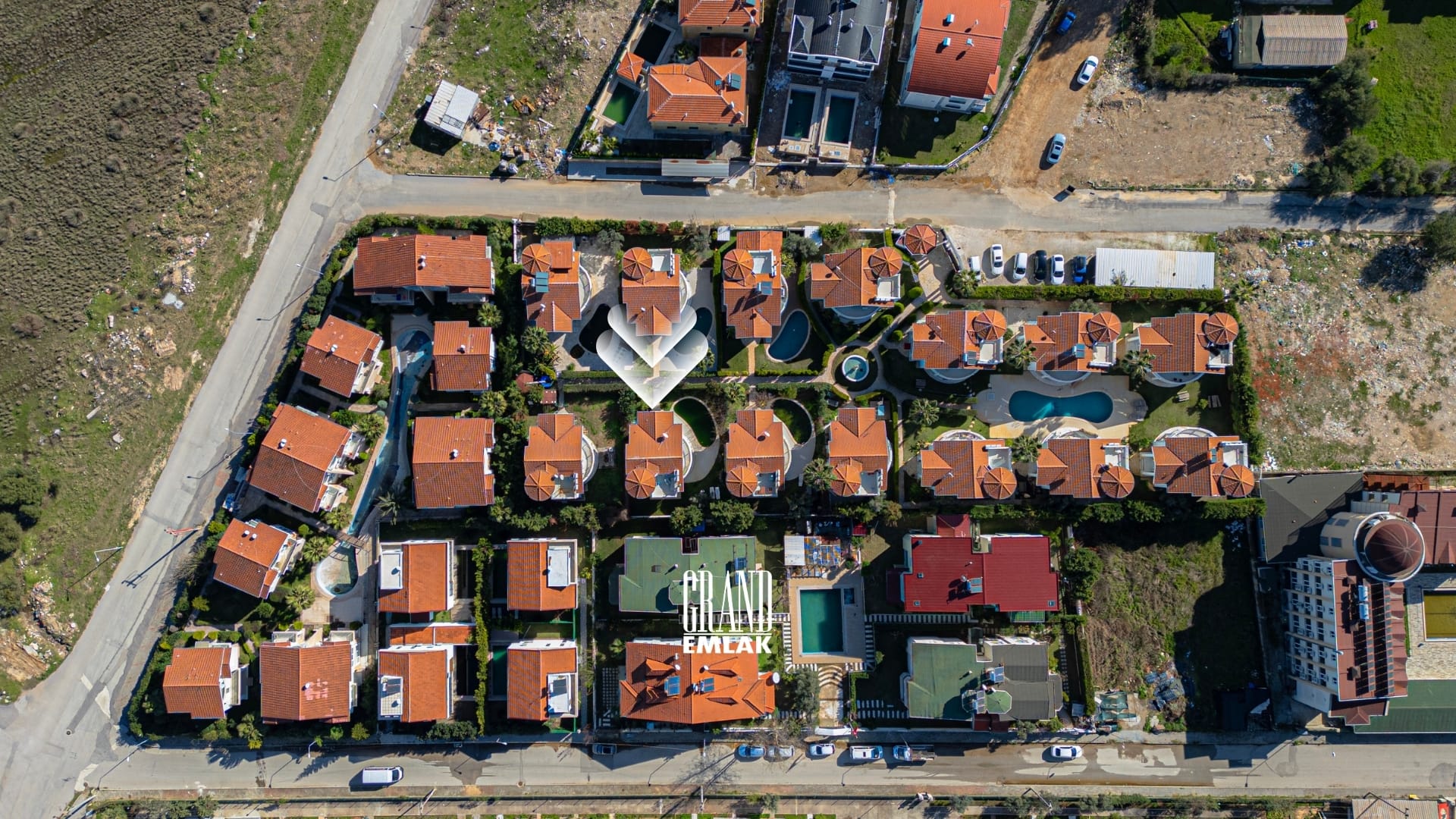 Belek’te Müştakil Ve Özel Havuzlu Satılık Full Eşyalı 3+1 Villa