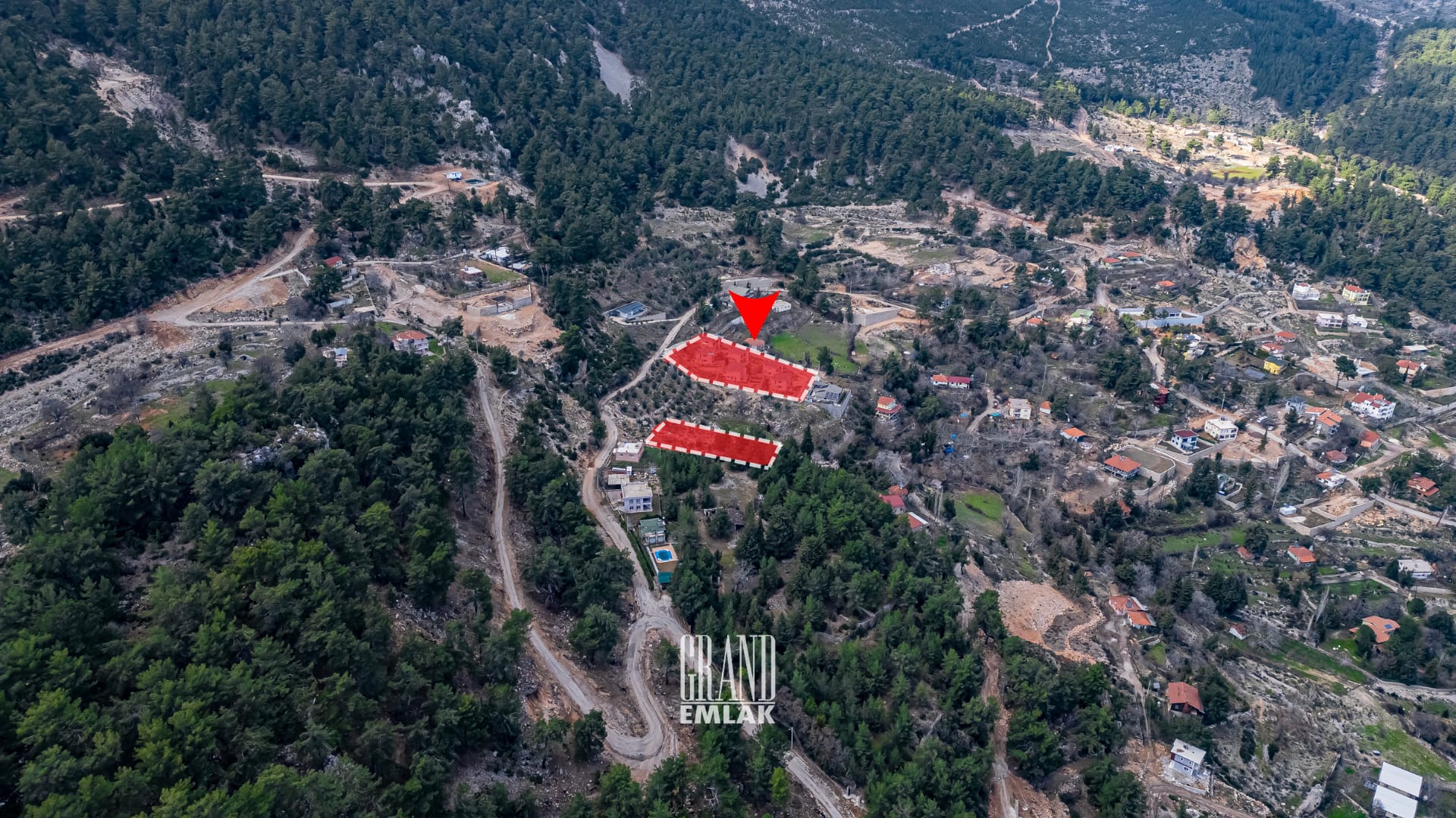 KEMER BEYCİK’TE, TOPLAM 6.700 m2 ARSA VE 8 NATAMAM VİLLA (12)