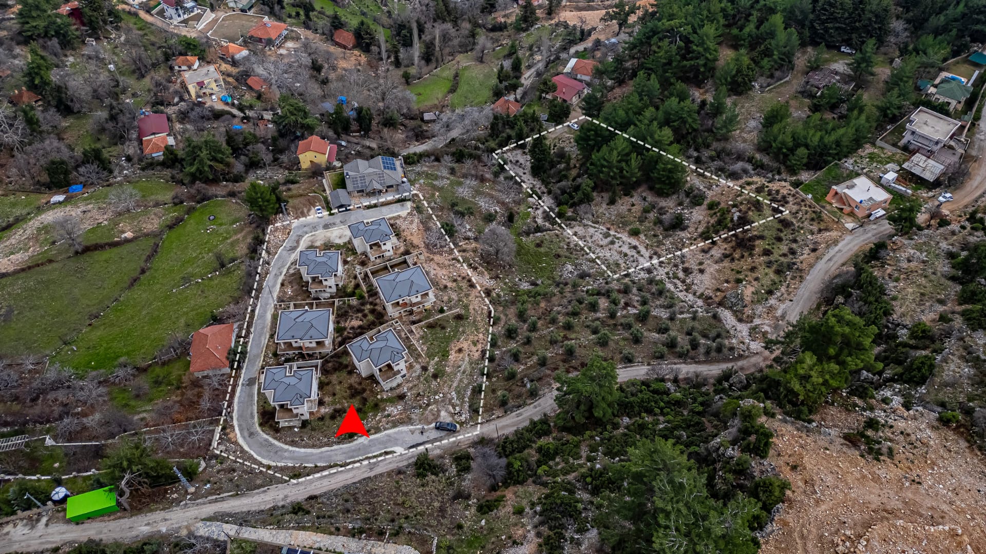 KEMER BEYCİK’TE, TOPLAM 6.700 m2 ARSA VE 8 NATAMAM VİLLA (21)