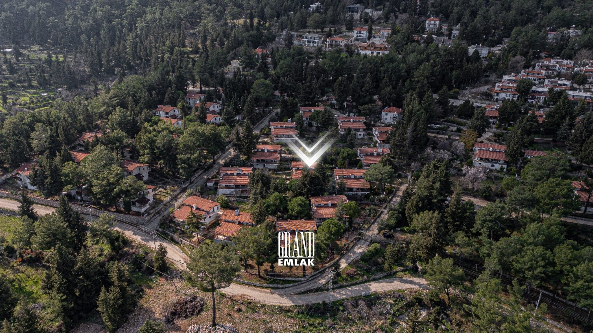 Kemer Beycik’te Site İçerisinde Eşyalı Müstakil Kiralık Villa (238530)