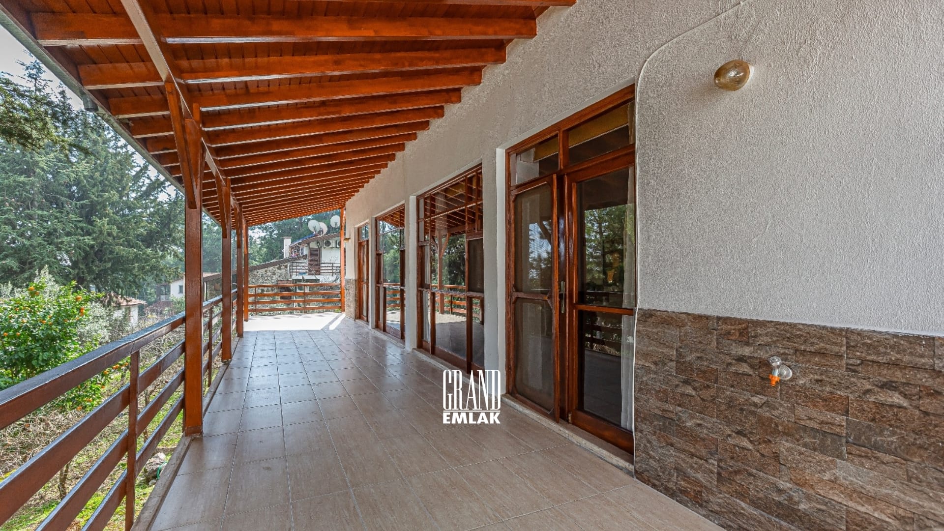 Kemer Beycik’te Site İçerisinde Eşyalı Müstakil Kiralık Villa (238550)