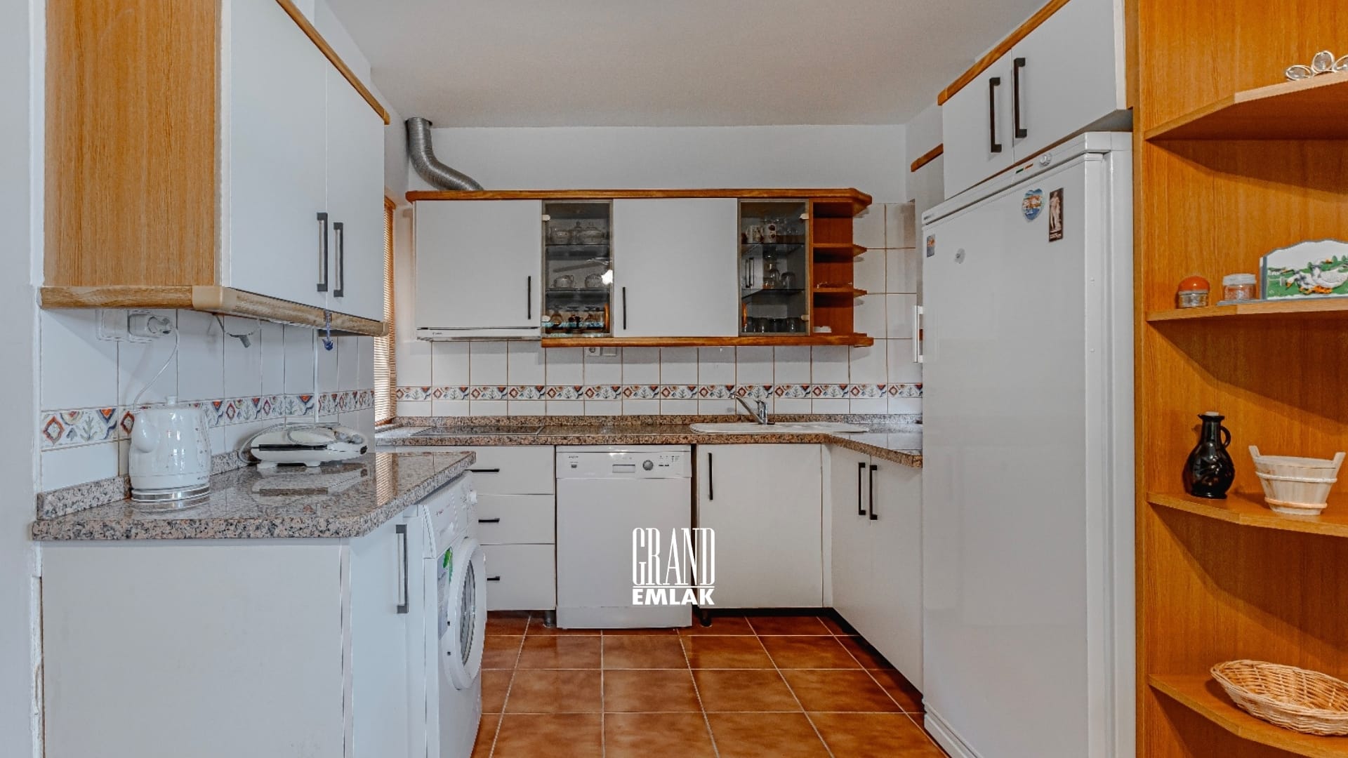 Kemer Beycik’te Site İçerisinde Eşyalı Müstakil Kiralık Villa (238566)