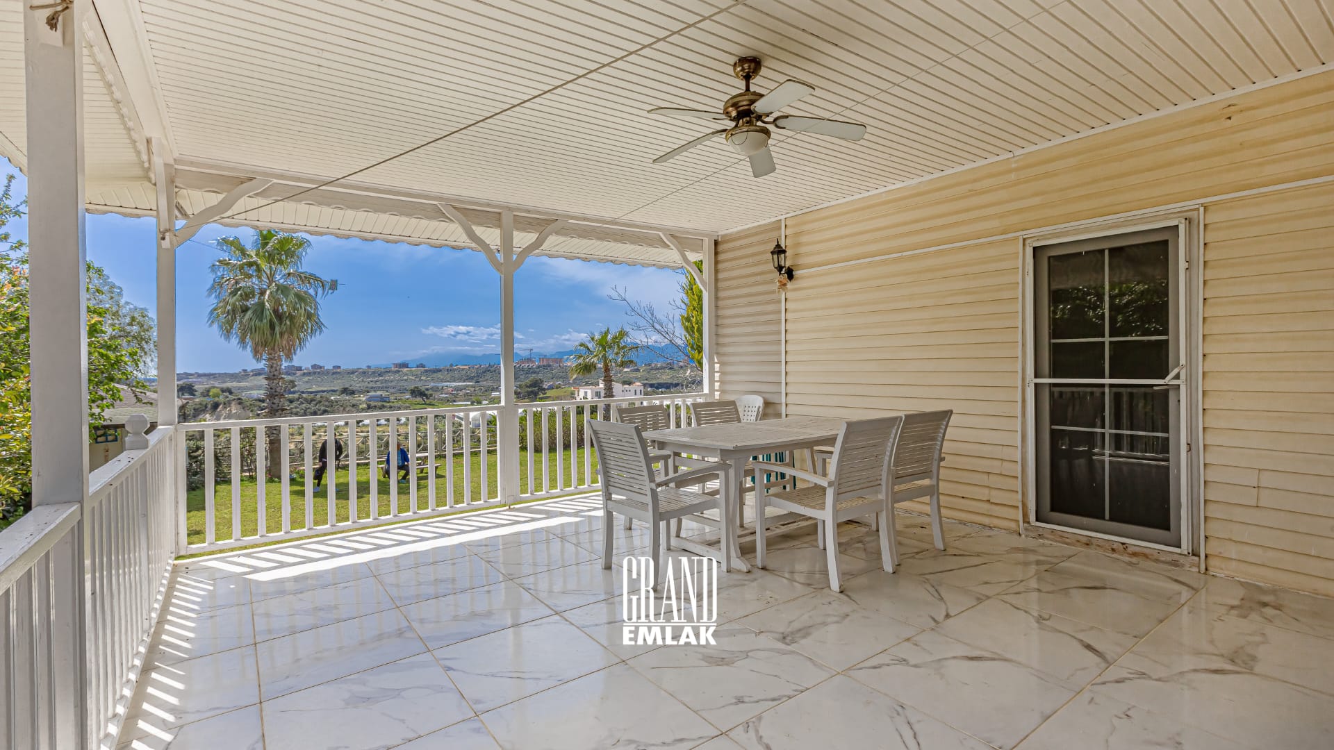 Aksu, Mandırlar’da 2,3 Dönüm Bahçe İçeresinde Müstakil 4+1 Satılık Ev 2 (26)