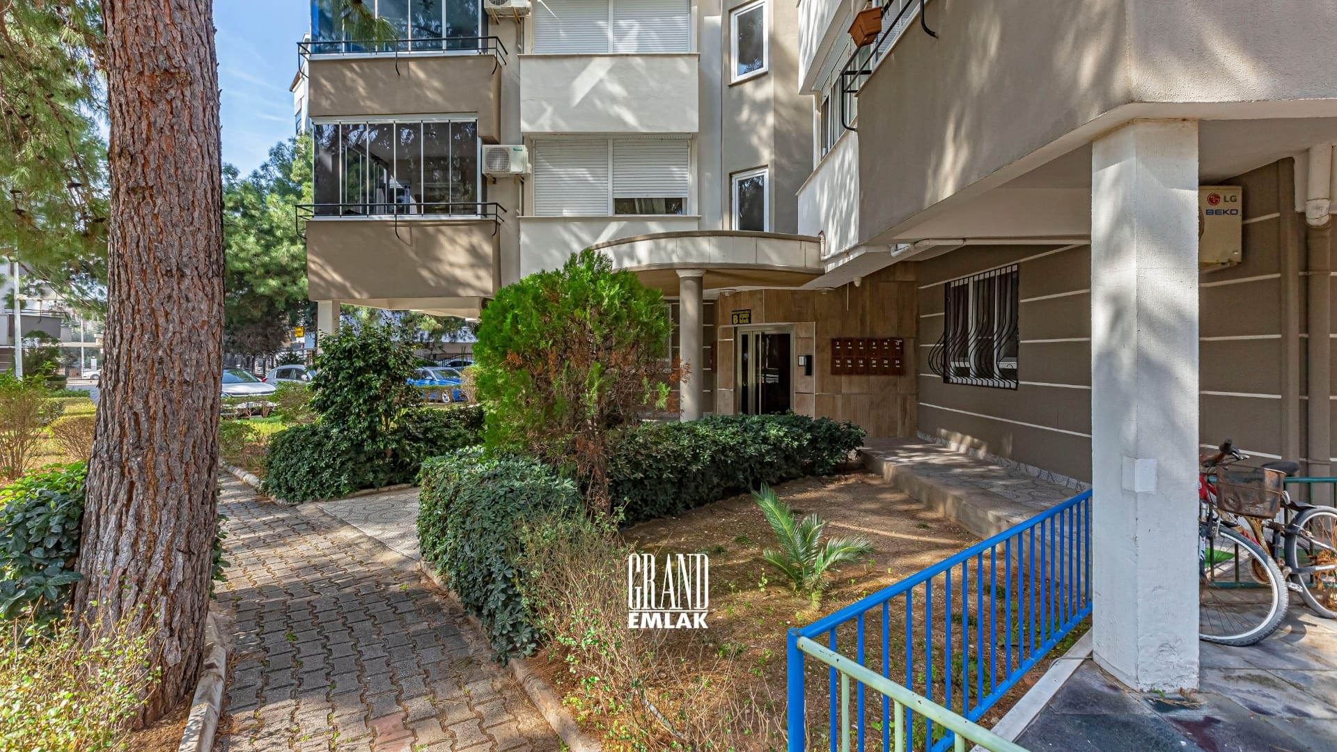 Antalya, Konyaaltı, Altınkum Mahallesi’nde Deniz Manzaralı Full Eşyalı 3+1 Satılık Daire (30)