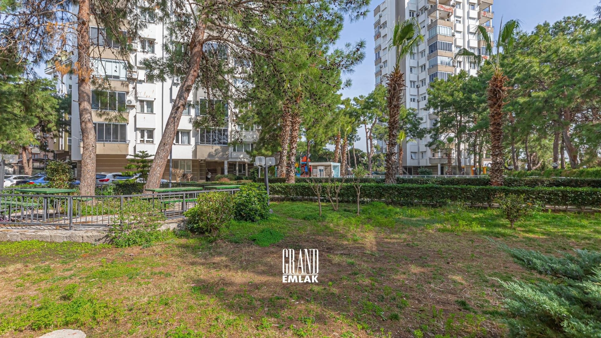 Antalya, Konyaaltı, Altınkum Mahallesi’nde Deniz Manzaralı Full Eşyalı 3+1 Satılık Daire (37)
