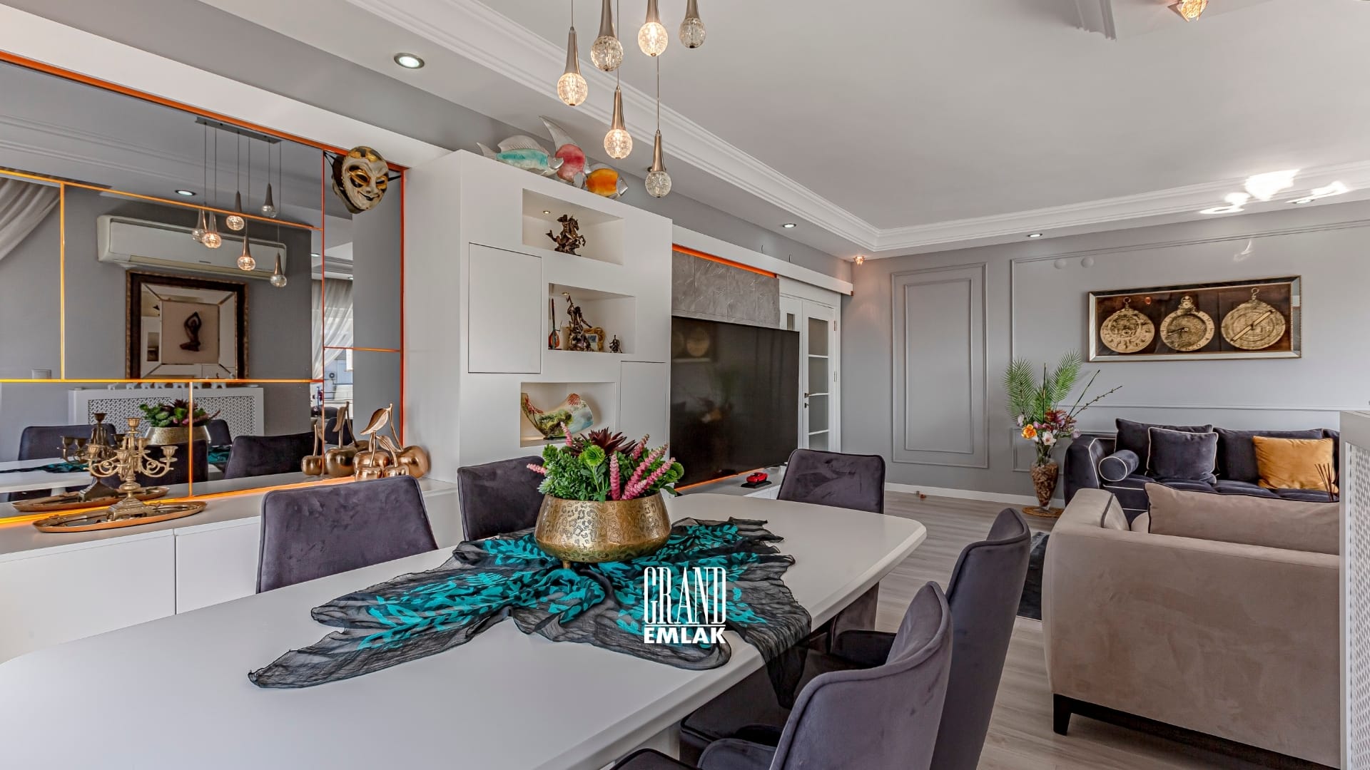 Antalya, Konyaaltı, Altınkum Mahallesi’nde Deniz Manzaralı Full Eşyalı 3+1 Satılık Daire (48)