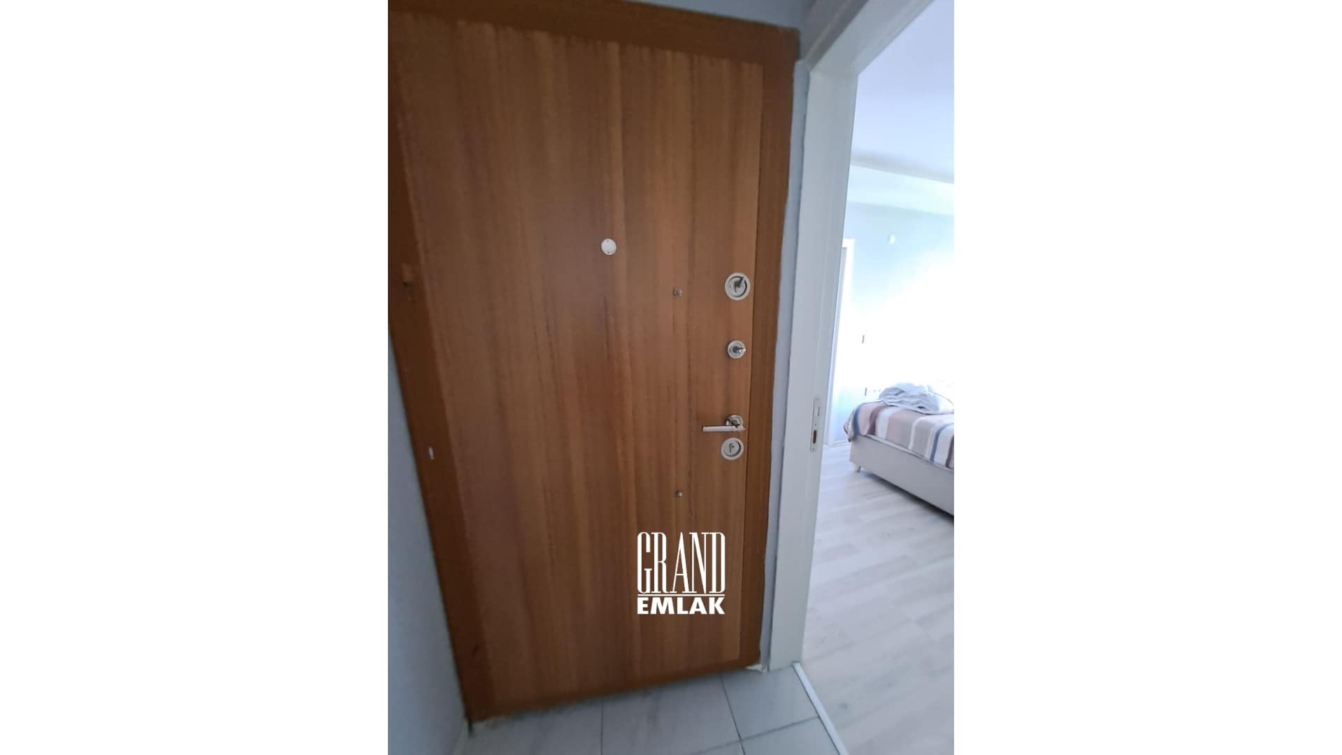 Antalya Deniz Mahallesi’nde Eşyalı 2+1 Kiralık Daire (10)