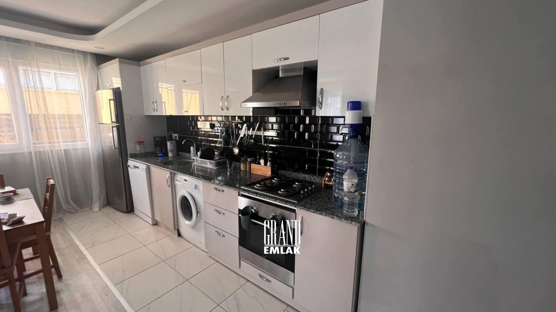 Antalya Deniz Mahallesi’nde Eşyalı 2+1 Kiralık Daire (20)