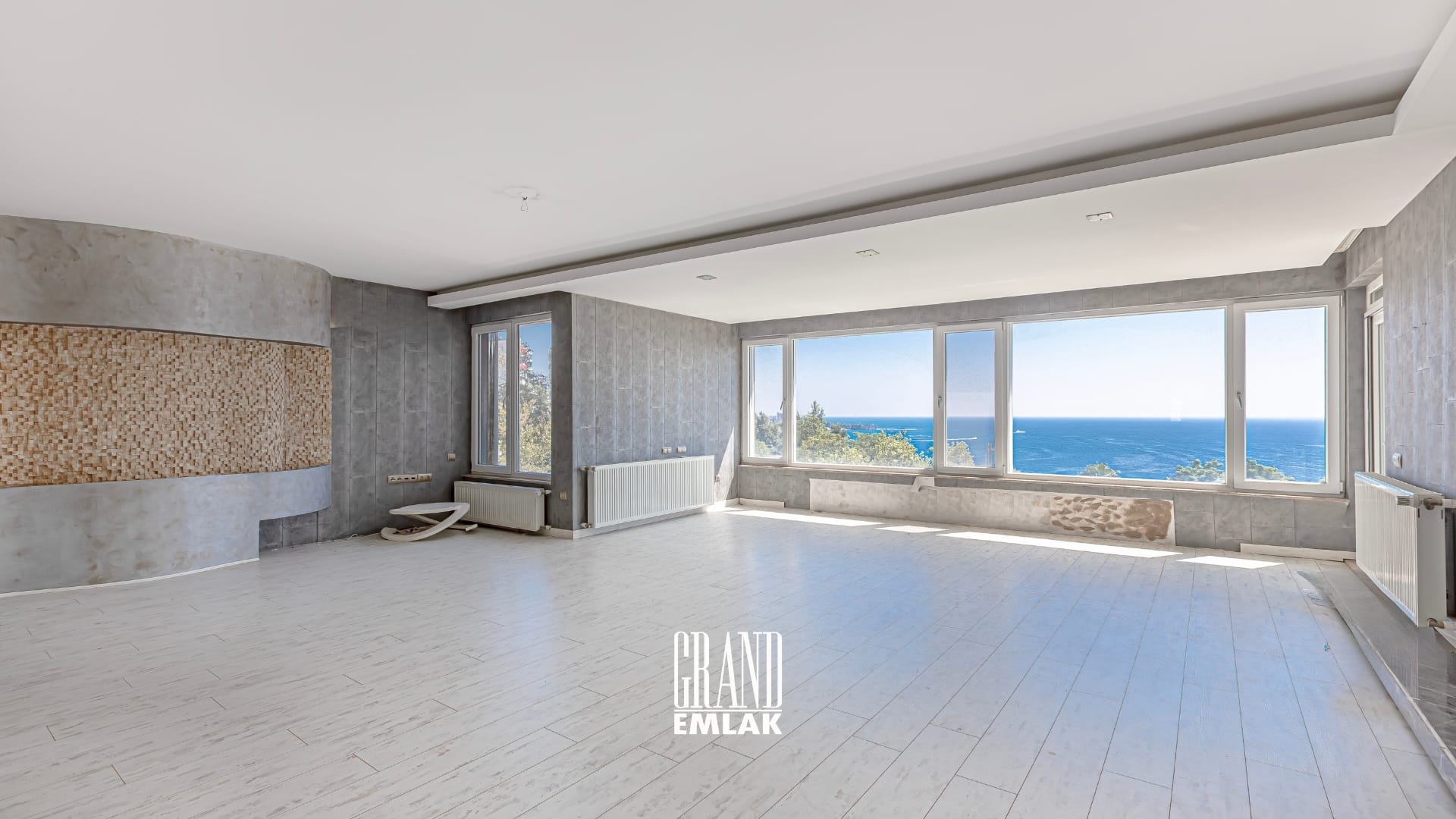 Eski Lara, Uzaş Sitesi’nde Denize Sıfır 3+1 Satılık Daireeee (4)