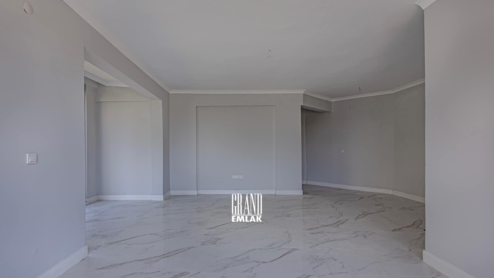 Kadriye’de Site İçerisinde 3+2 Satılık Villa (14)