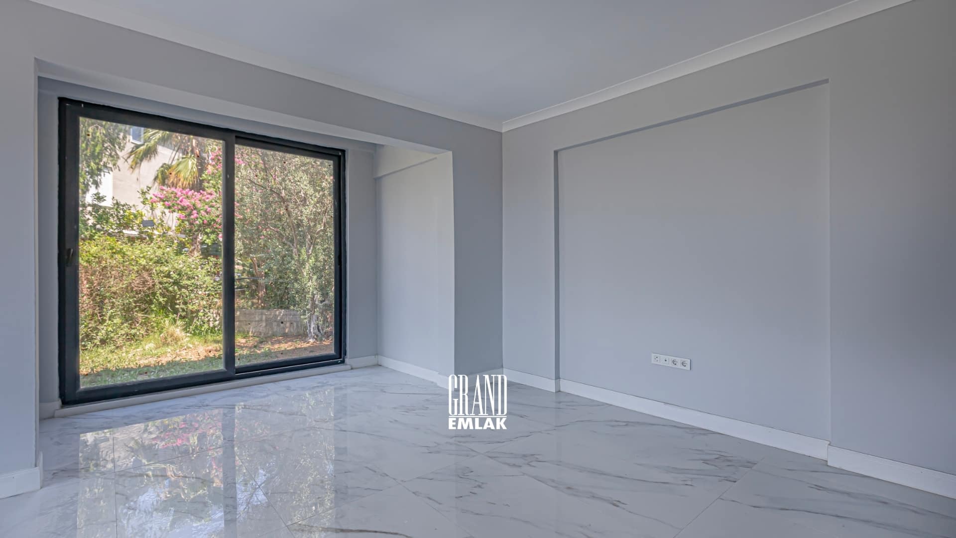 Kadriye’de Site İçerisinde 3+2 Satılık Villa (15)