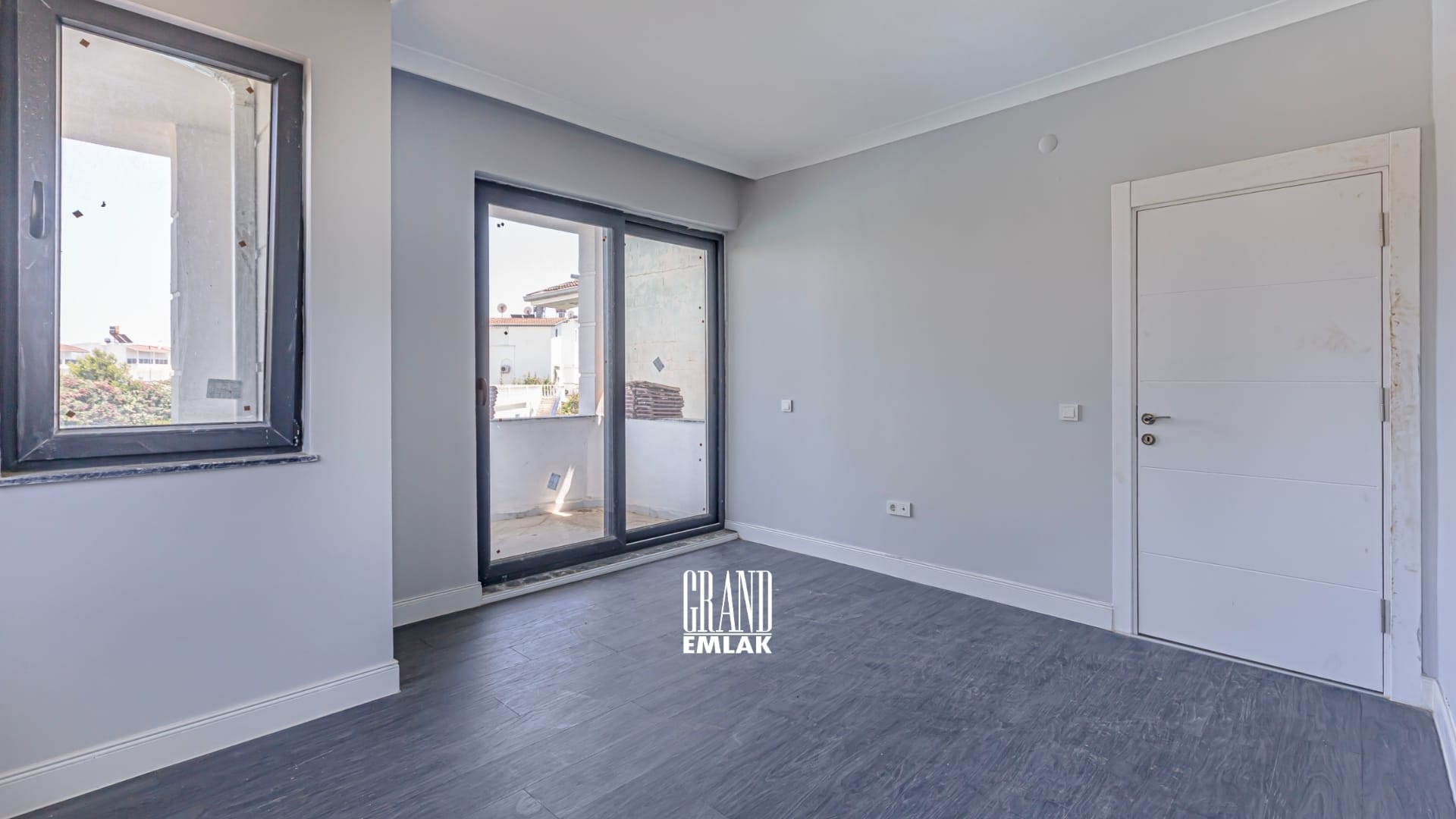 Kadriye’de Site İçerisinde 3+2 Satılık Villa (19)
