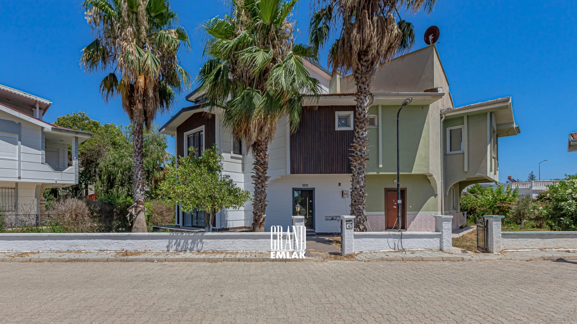 Kadriye’de Site İçerisinde 3+2 Satılık Villa (3)