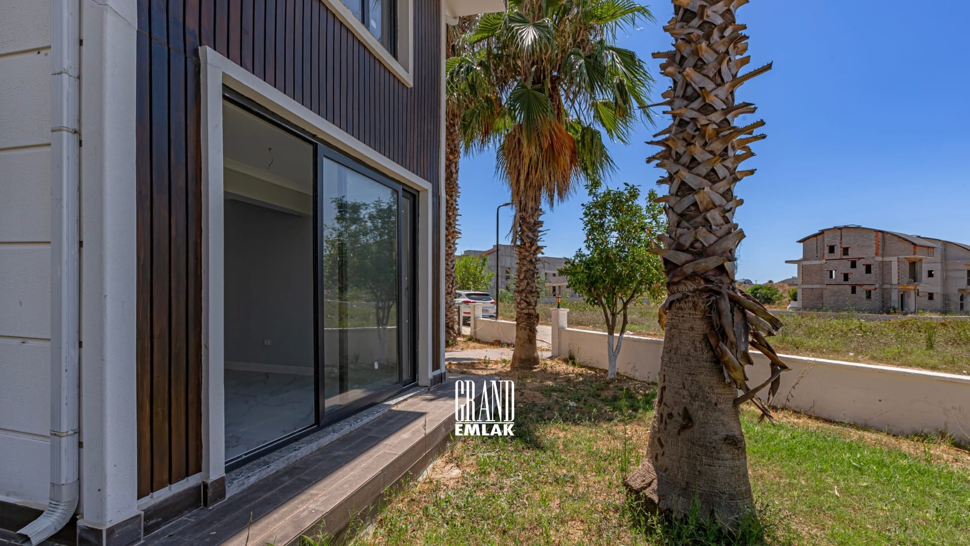 Kadriye’de Site İçerisinde 3+2 Satılık Villa (8)