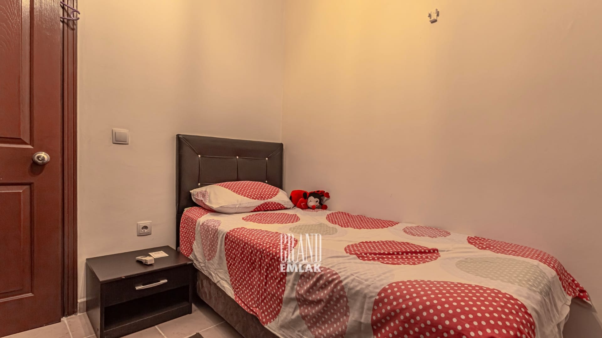 Kadriye’de Site İçerisinde Müstakil Havuzlu 4+1 Satılık Villa (17)