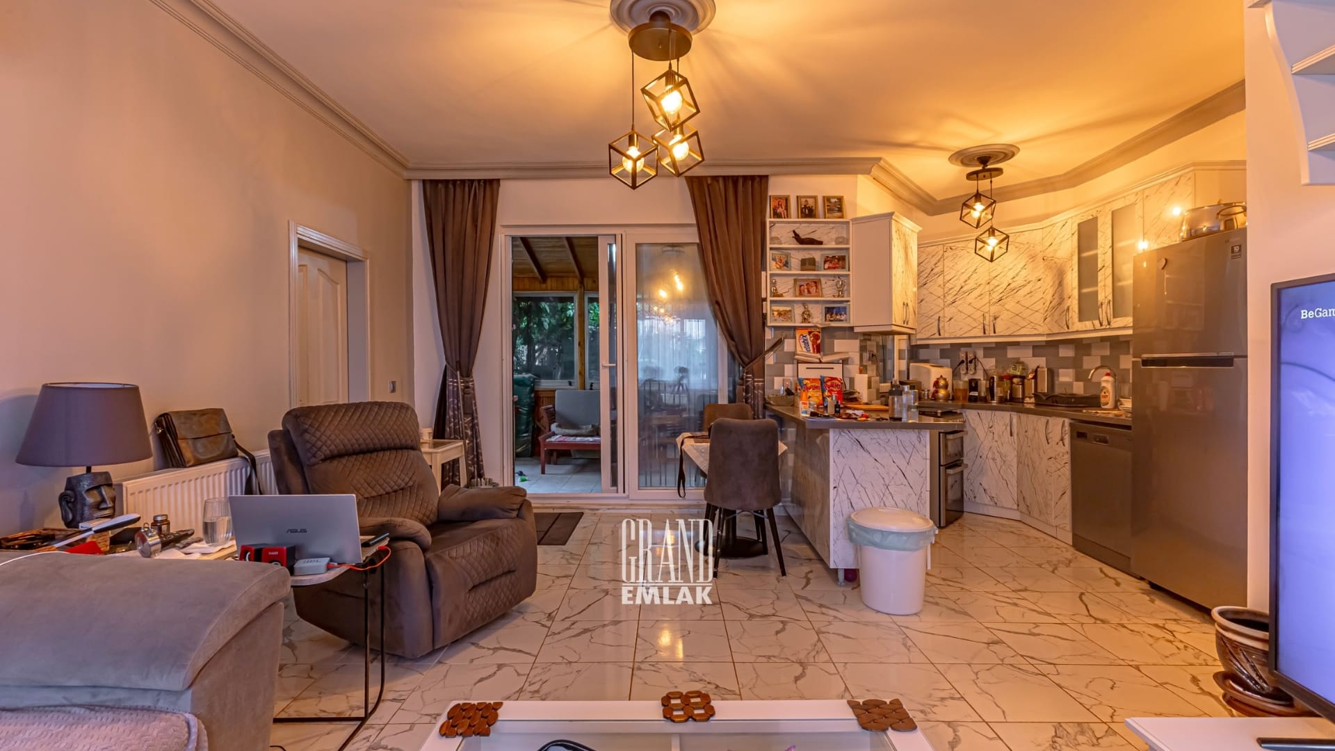 Kadriye’de Site İçerisinde Müstakil Havuzlu 4+1 Satılık Villa (27)