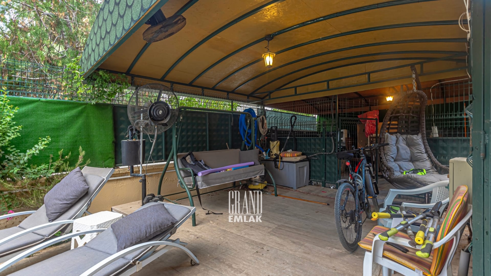 Kadriye’de Site İçerisinde Müstakil Havuzlu 4+1 Satılık Villa (35)