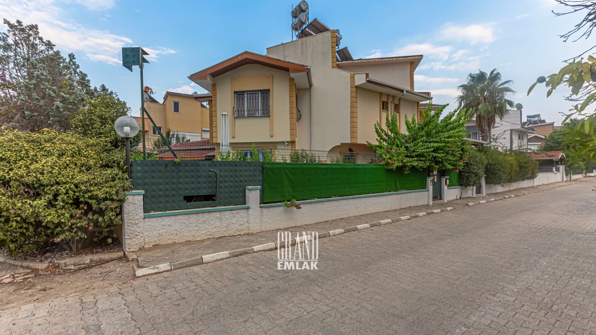 Kadriye’de Site İçerisinde Müstakil Havuzlu 4+1 Satılık Villa (45)