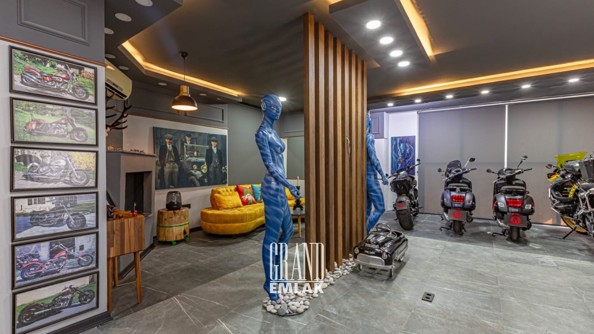 Antalya Barınaklar’da, Deniz Manzaralı 100 M2 Satılık Dükkan (28)