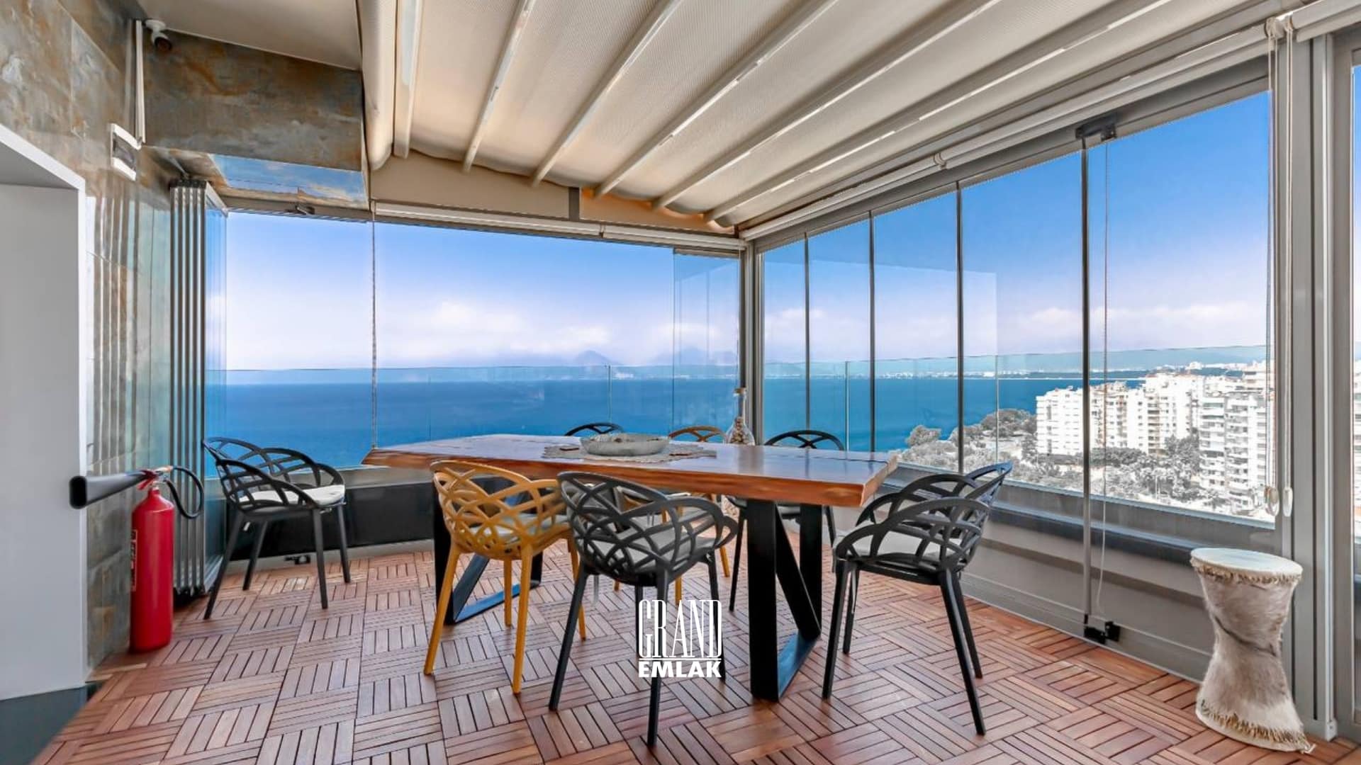 Lara Yeşilbahçe’de Denize Sıfır Lüks 3+1 Satılık Dubleks Daire (faruk kadam) (22)