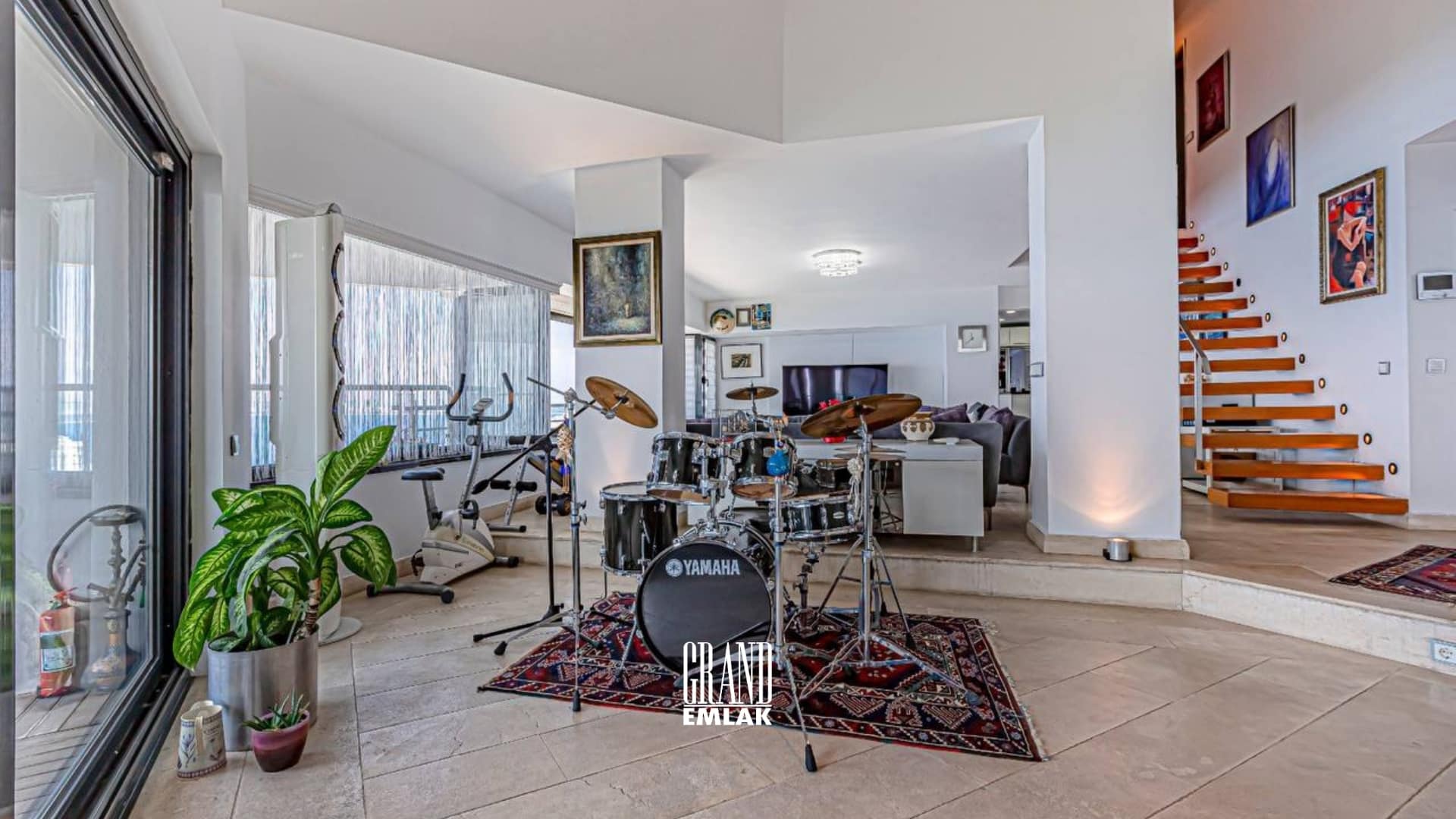 Lara Yeşilbahçe’de Denize Sıfır Lüks 3+1 Satılık Dubleks Daire (faruk kadam) (5)