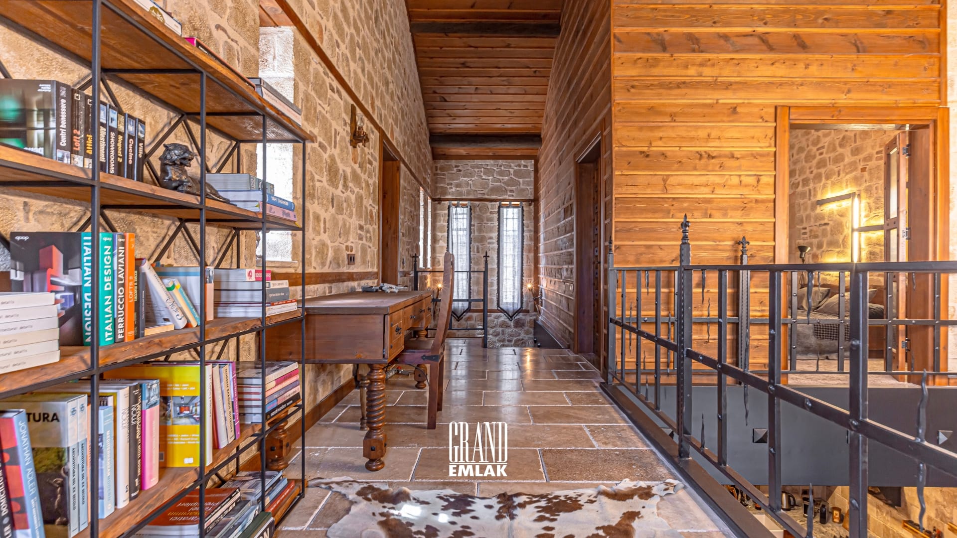 Antalya Saklıkent’te Satılık Emsalsiz Ultra Lüks Dağ Evi (16)