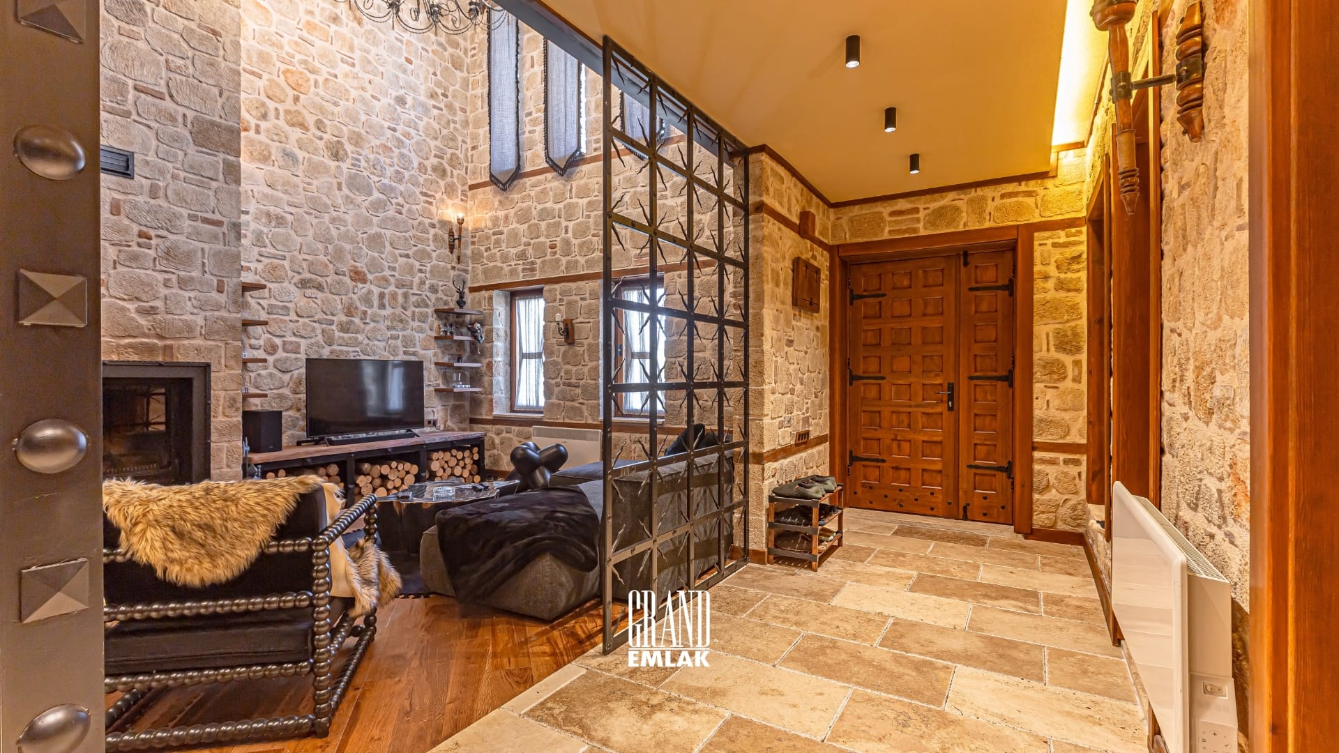 Antalya Saklıkent’te Satılık Emsalsiz Ultra Lüks Dağ Evi (20)