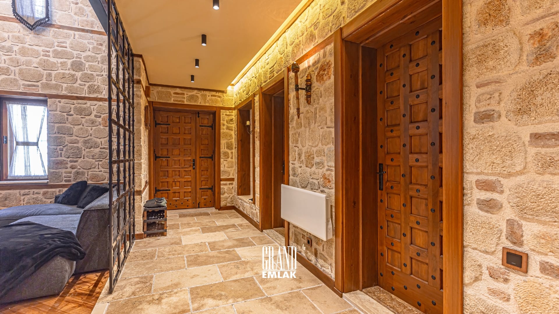 Antalya Saklıkent’te Satılık Emsalsiz Ultra Lüks Dağ Evi (21)