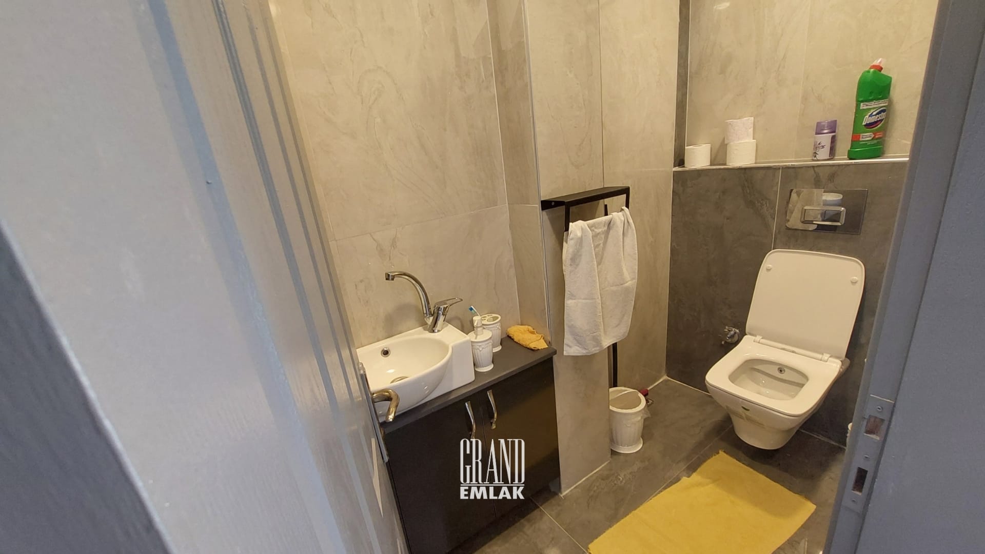 Belek’te 5+1 Müstakil Hvuzlu Geniş Bahçe Kullanımlı Triplex Villa (11)