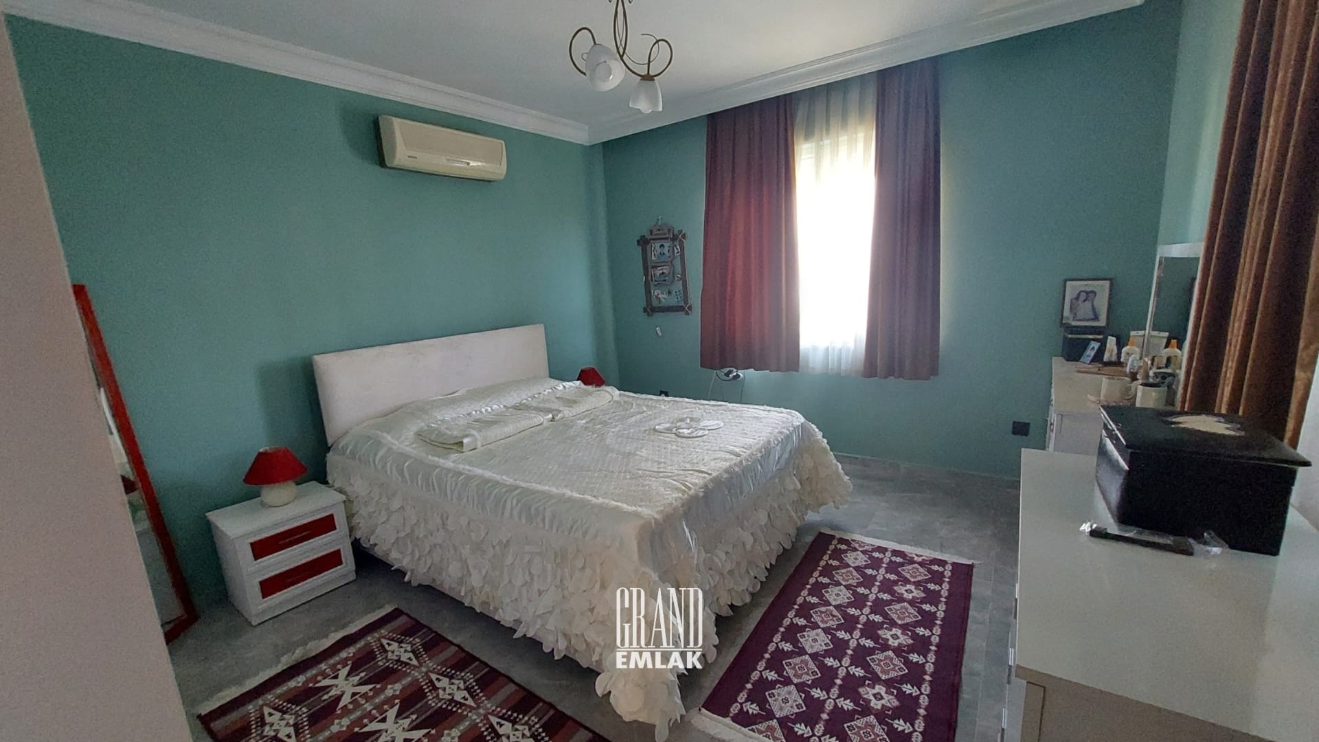 Belek’te 5+1 Müstakil Hvuzlu Geniş Bahçe Kullanımlı Triplex Villa (13)