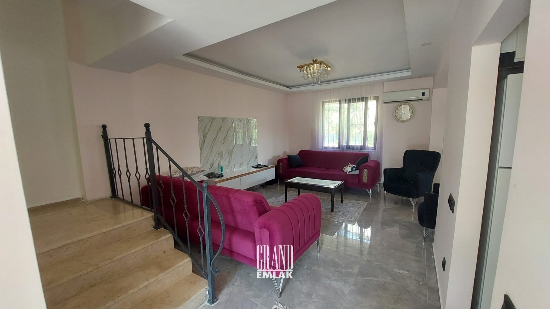 Belek’te 5+1 Müstakil Hvuzlu Geniş Bahçe Kullanımlı Triplex Villa (5)
