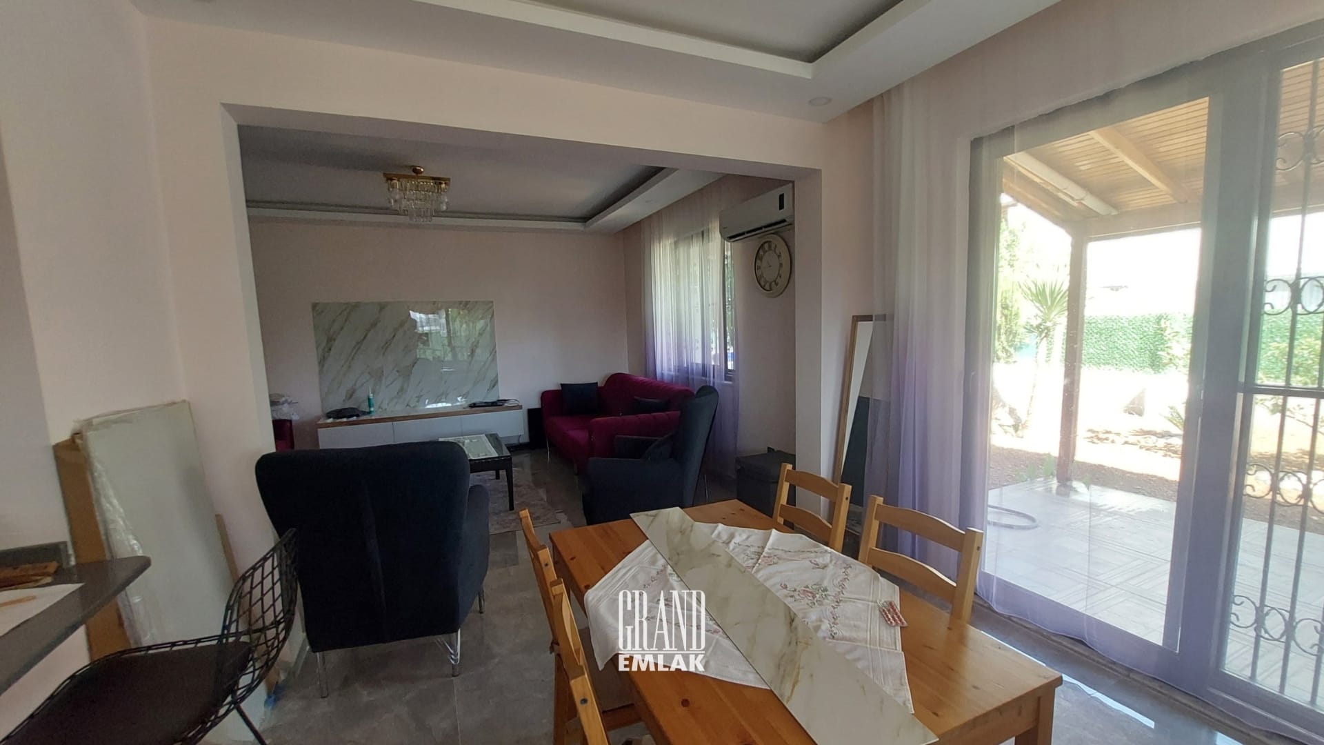 Belek’te 5+1 Müstakil Hvuzlu Geniş Bahçe Kullanımlı Triplex Villa (9)