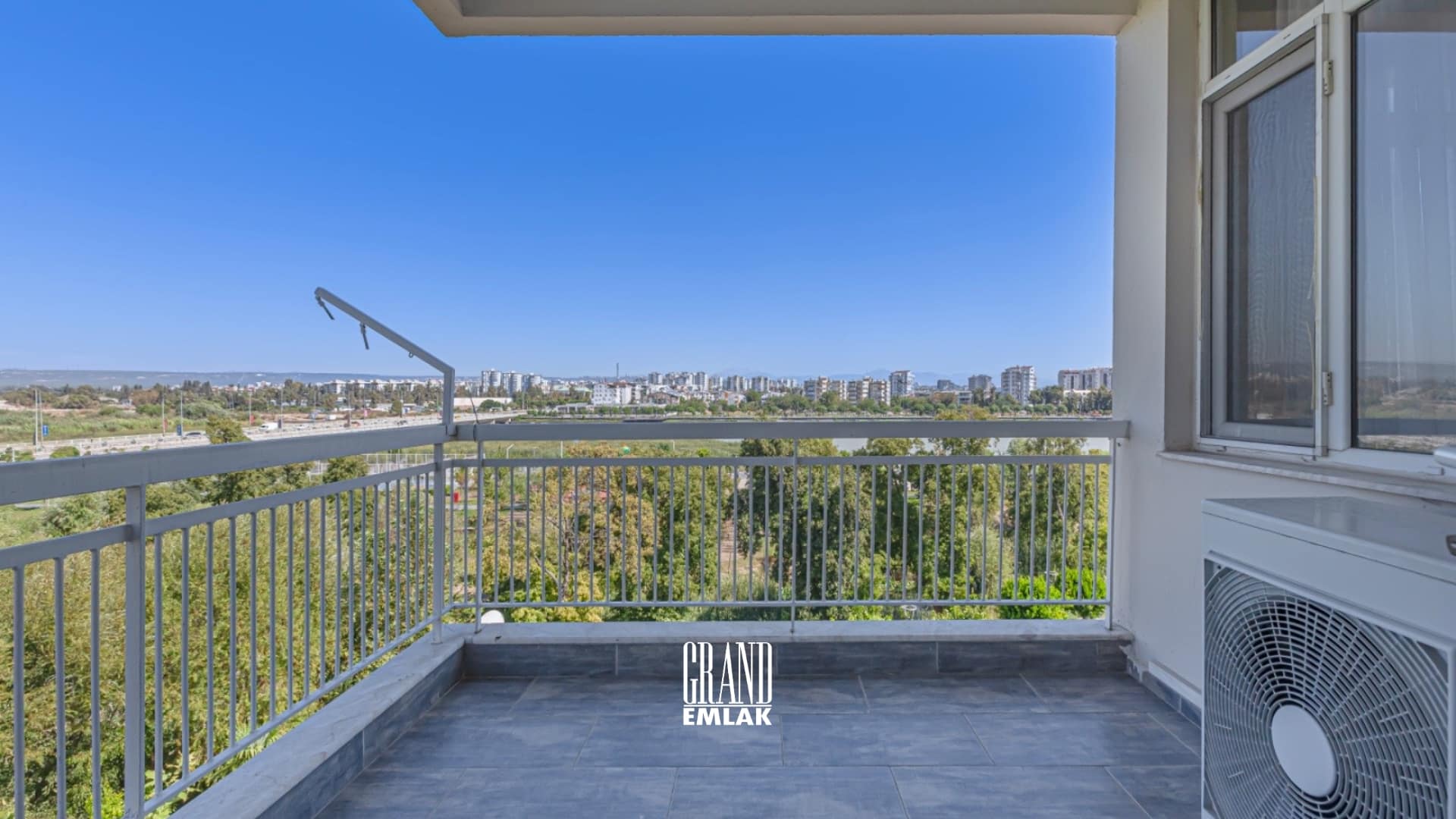 Deniz ve Boğaçayı Manzaralı Satılık Dubleks Daire (35)