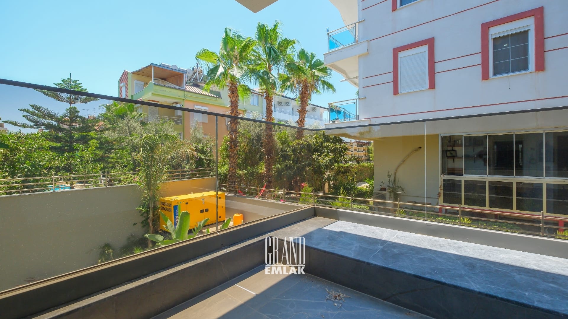 Gürsu’da Denize 350 Metre Uzaklıkta Villa Tadında Bahçeli 4+1 Satılık Dubleks Daire (46)