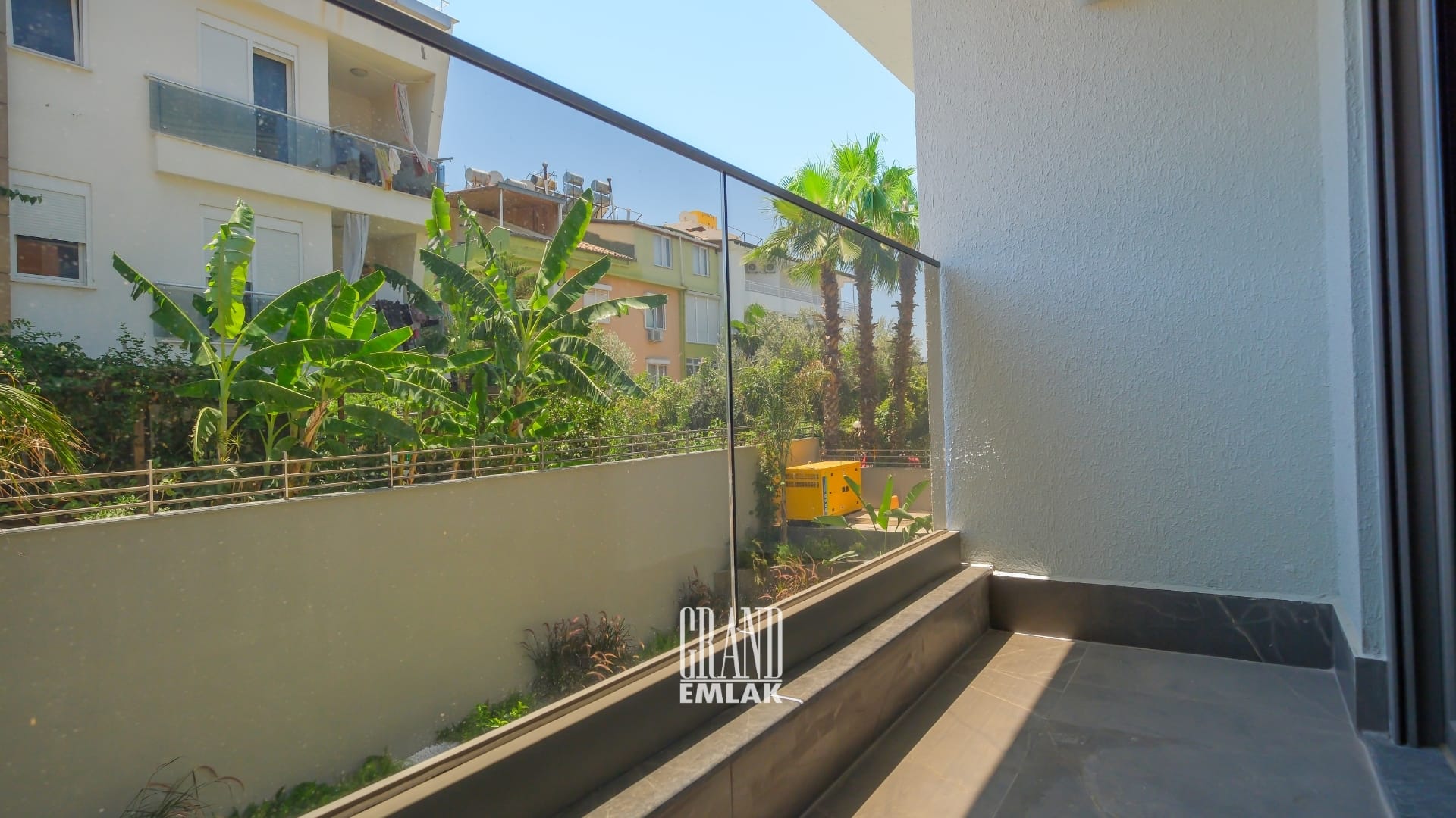Gürsu’da Denize 350 Metre Uzaklıkta Villa Tadında Bahçeli 4+1 Satılık Dubleks Daire (57)