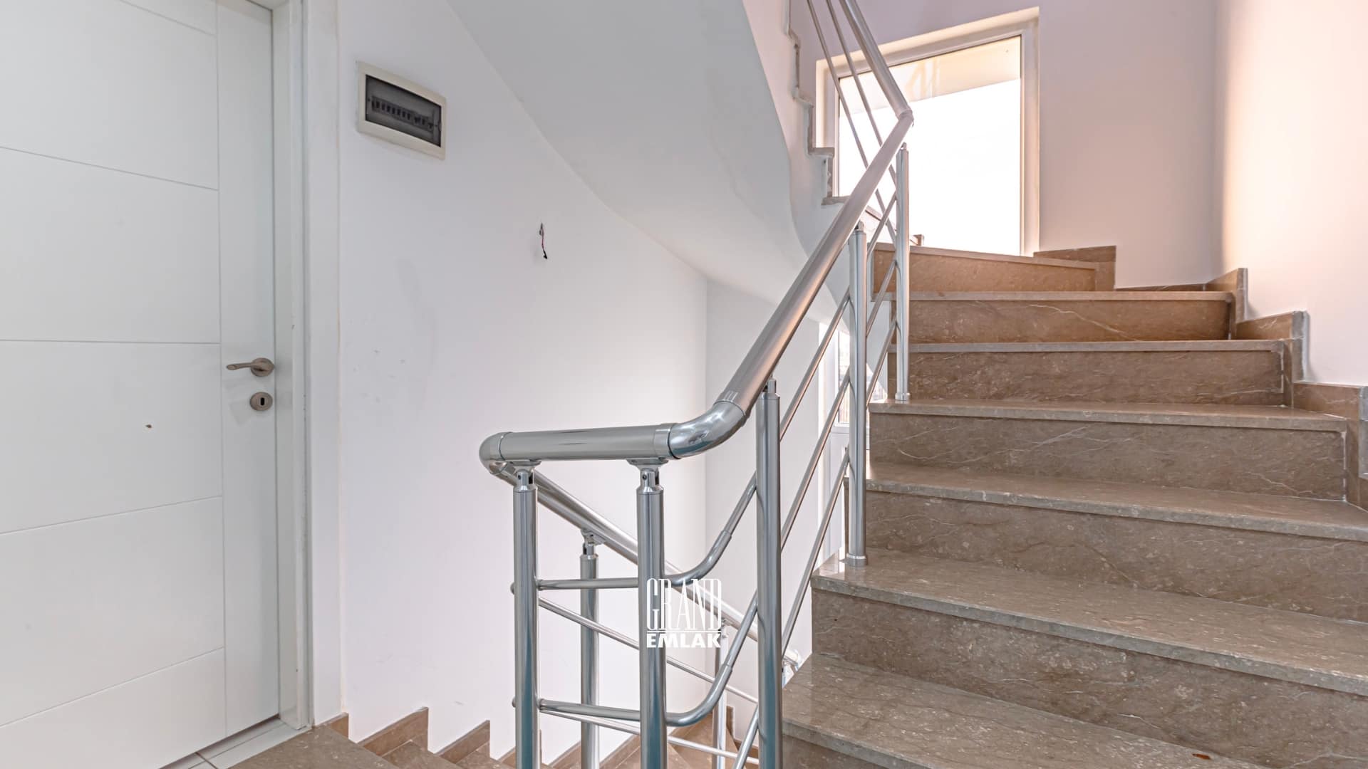 Kadriye’de Müstakil Havuzlu 4+1 Kiralık Villa (17)