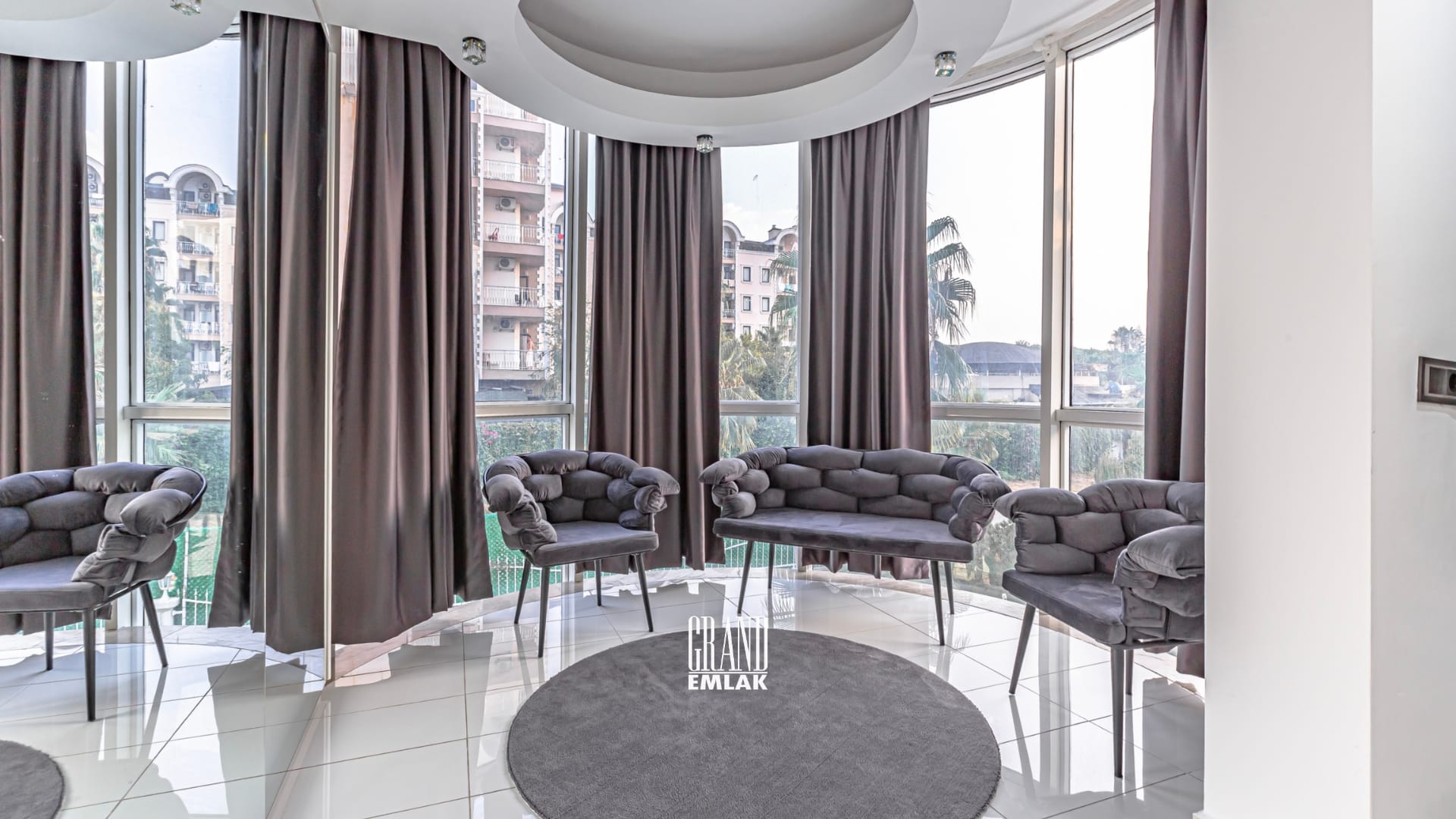 Kadriye’de Müstakil Havuzlu 4+1 Kiralık Villa (18)