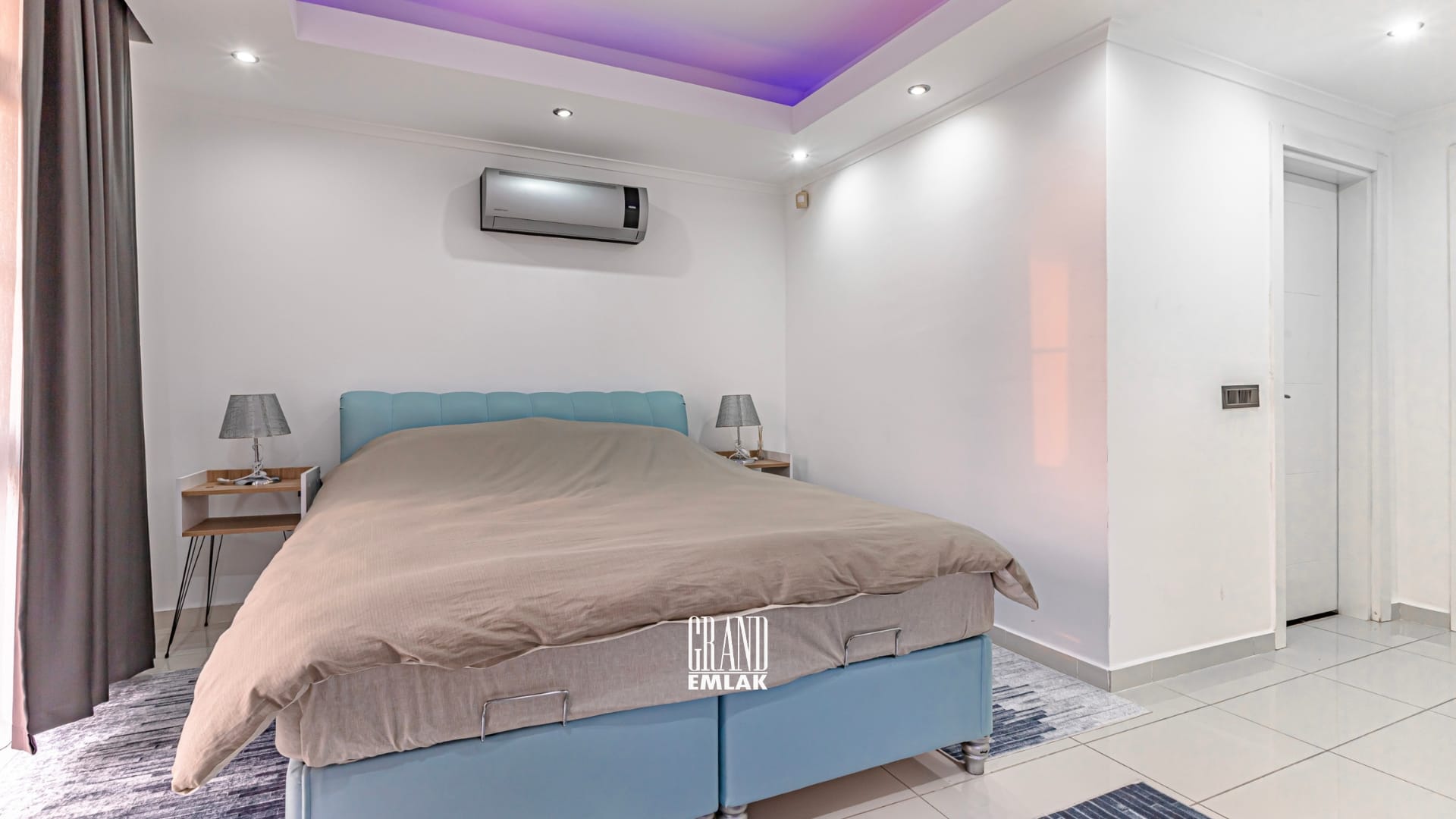 Kadriye’de Müstakil Havuzlu 4+1 Kiralık Villa (19)