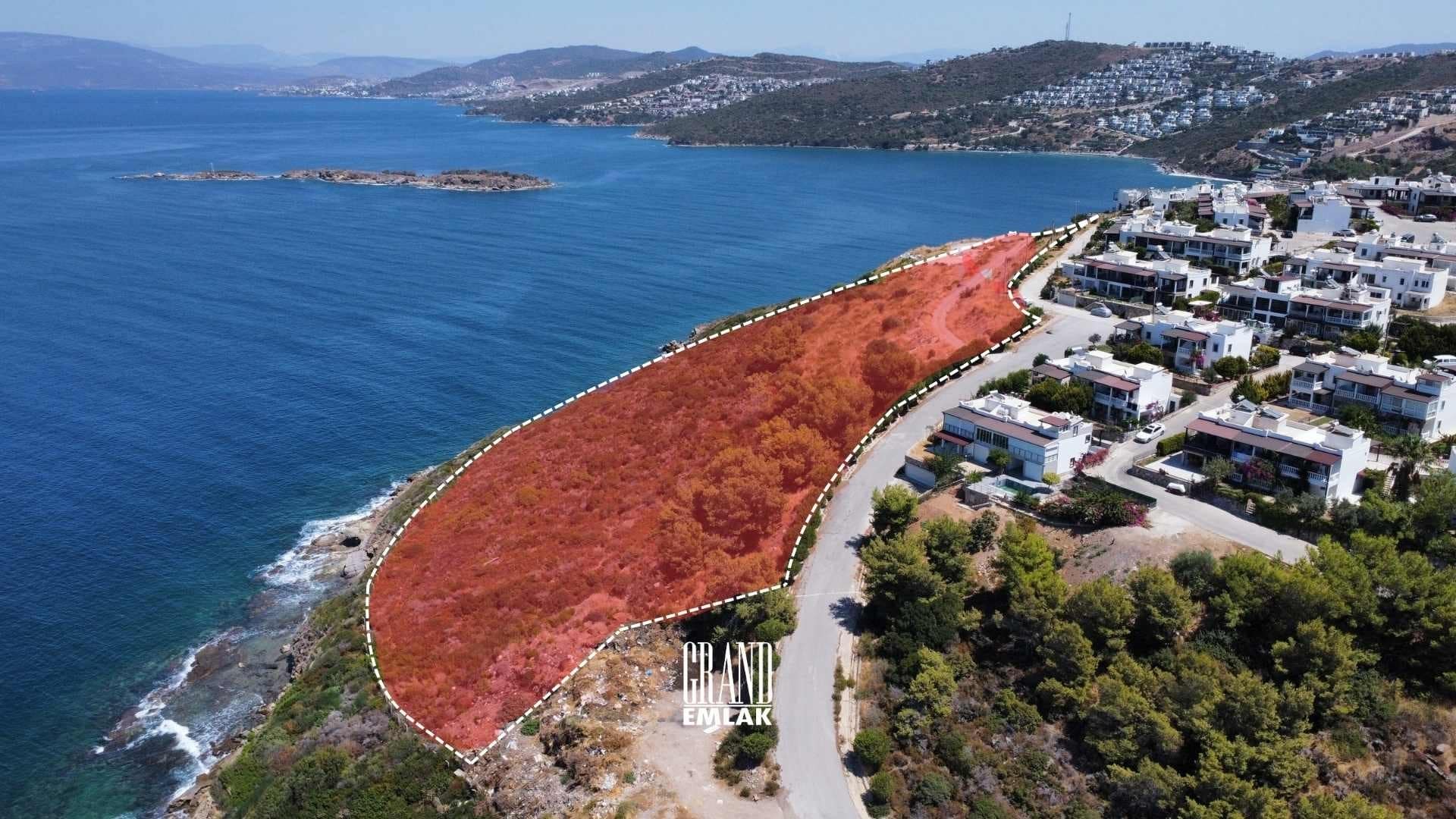 Muğla Milas Boğaziçi’nde Denize Sıfır Otel ve Villa Projesi Hazır Satılık 14 Dömün Arsa (1)
