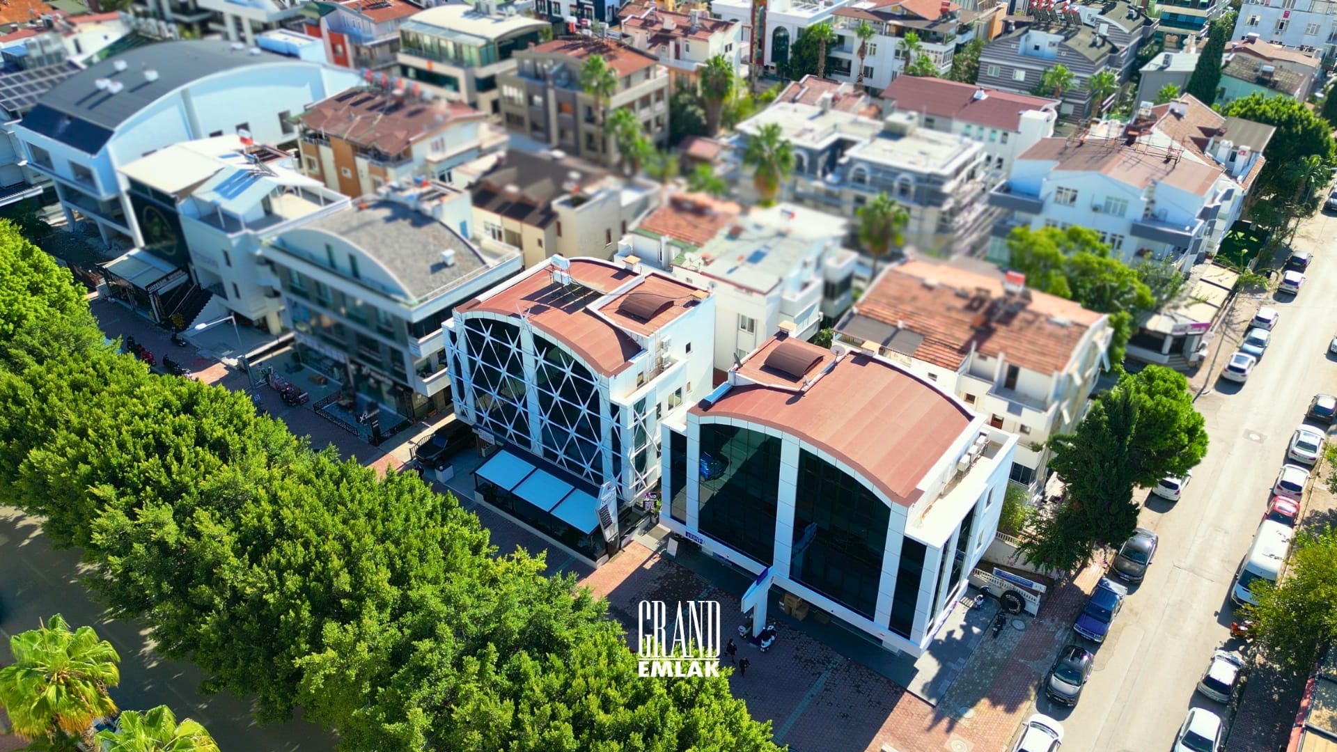 Barınaklar Bulvarı’nın En Prestijli 2 Binası Satışta, Kurumsal Kiracılı (1)