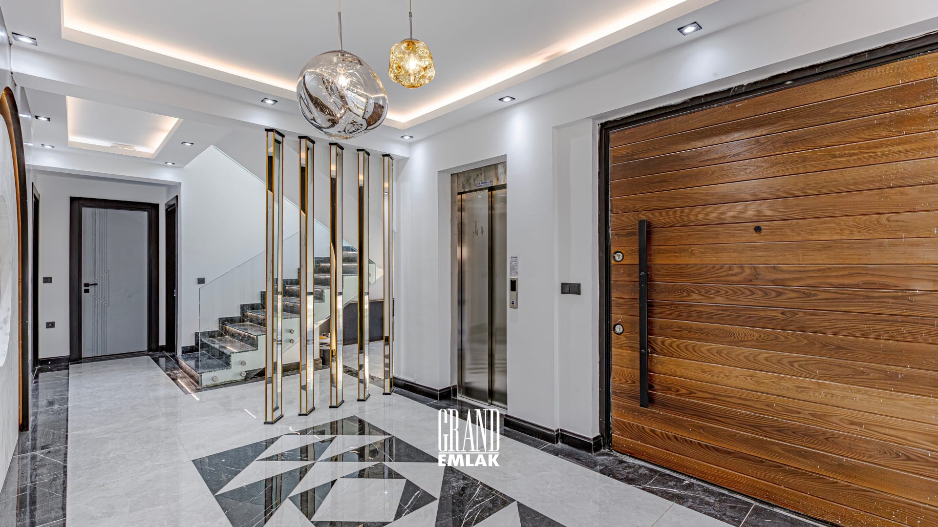 Antalya, Belek’te Özel Havuzlu Ve Müstakil Bahçeli 5+1 Ultra Lüks Satılık Sıfır Villa (8)