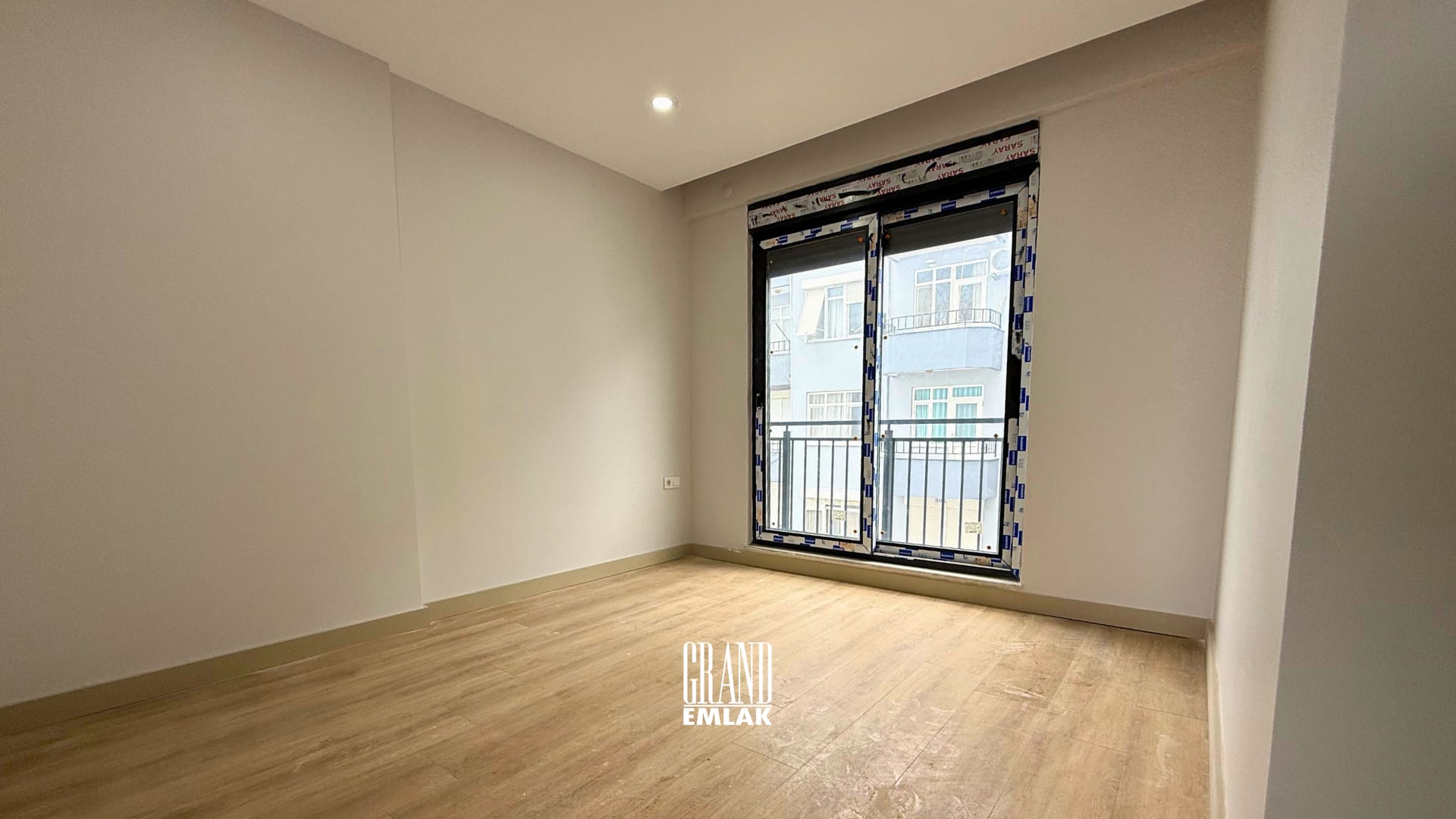 Lukka Coast Sitesi’nde Finike Sahili’ne Yakın 2. katta 1+1 Satılık Daire 1 (29)