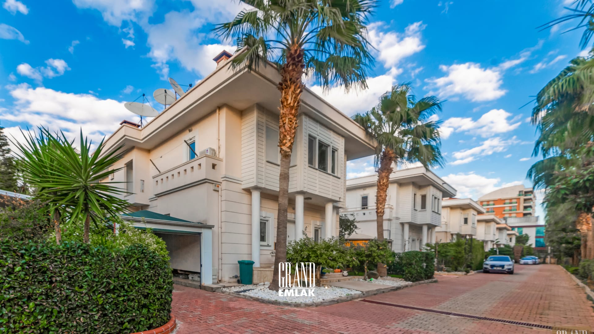 FENER KONAKLARI’NDA KİRALIK MÜSTAKİL 4+2 LÜKS VİLLA (17)