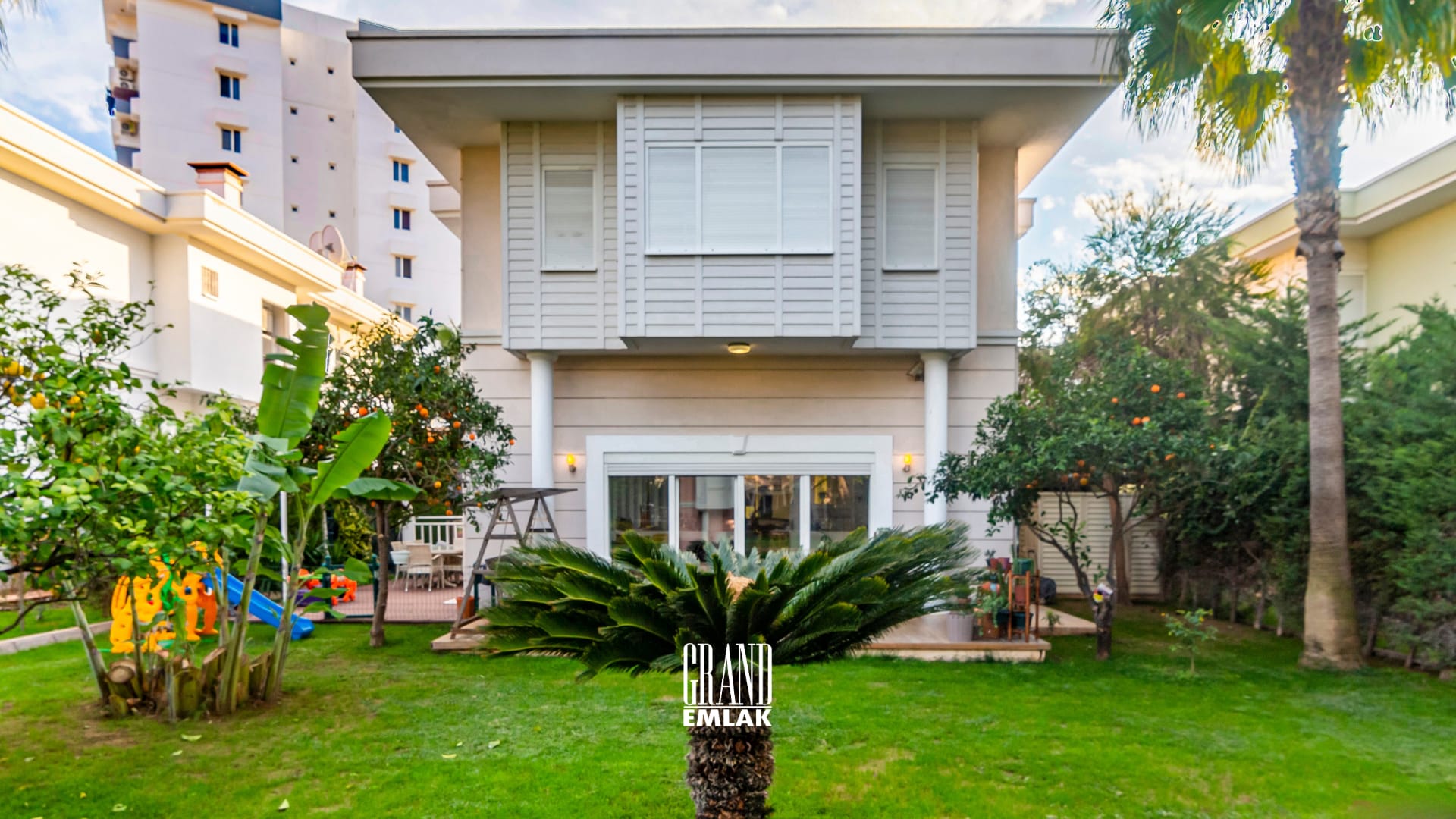 FENER KONAKLARI’NDA KİRALIK MÜSTAKİL 4+2 LÜKS VİLLA (29)